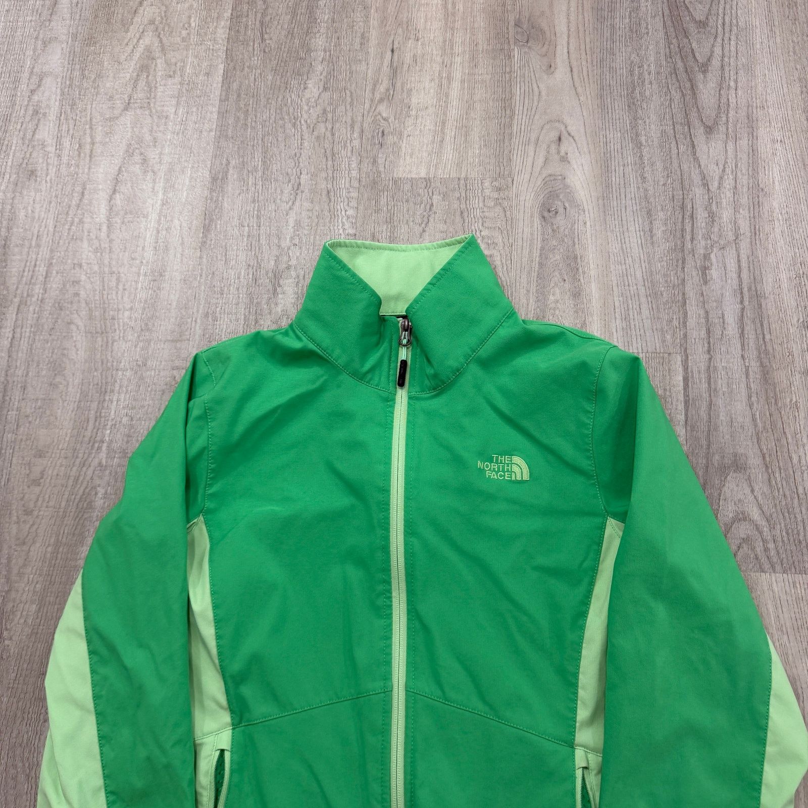 The North Face The North Face Jacket Women's Large Full Zip Lightweight Size L / US 10 / IT 46 - 2 Thumbnail