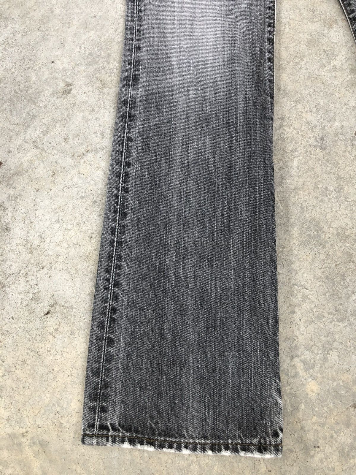If Six Was Nine Levis 517 Flared Jeans Bootcut Distressed Jeans Size US 29 - 6 Thumbnail