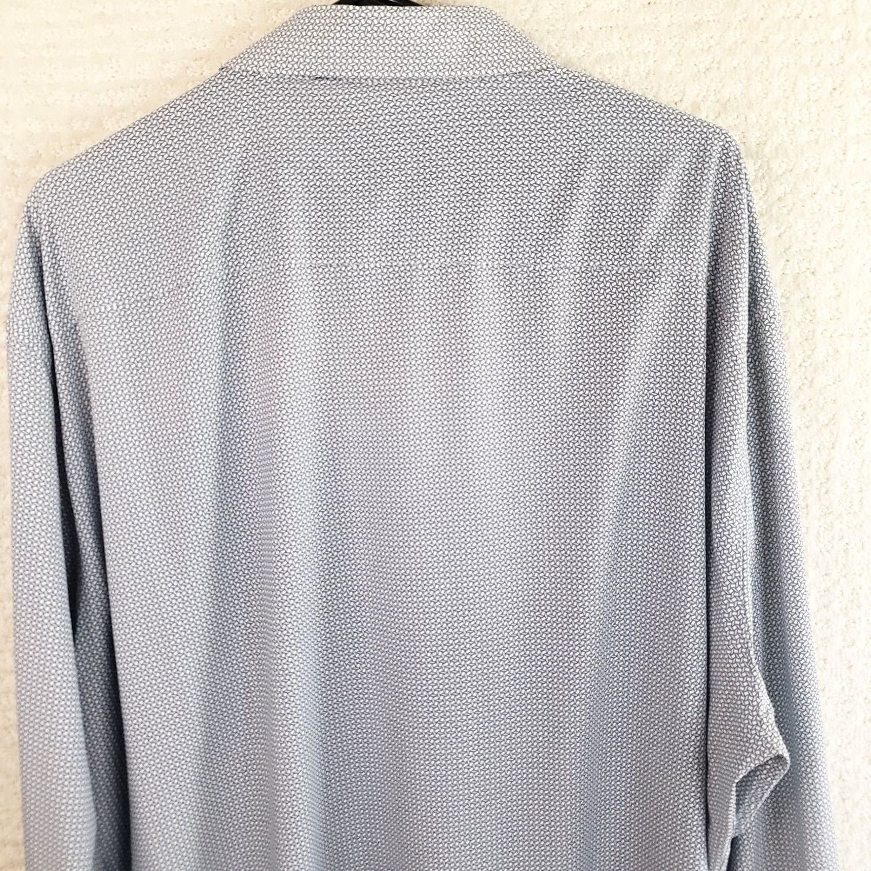 Peter Millar Peter Millar Shirt Men's 2XL Summer Comfort Button-Down Geometric Nylon Spandex Lightweight Blue White Pockets Logo Casual Dress Shirt Size US XXL / EU 58 / 5 - 7 Thumbnail