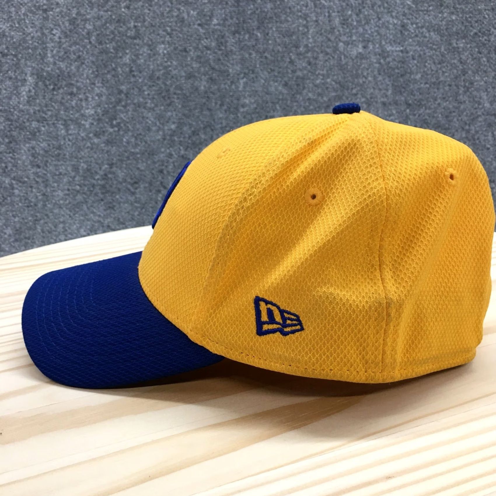 New Era Milwaukee Brewers New Era Baseball Cap Men Blue Gold S/M Fitted Embroidered Logo Size ONE SIZE - 5 Thumbnail