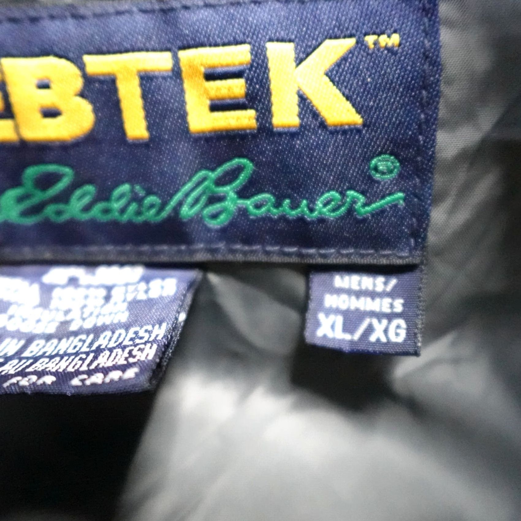 Eddie Bauer VINTAGE Eddie Bauer Vest XL Black Down Filled Puffer Quilted, Full Zip, Men Size US XL / EU 56 / 4 - 4 Thumbnail