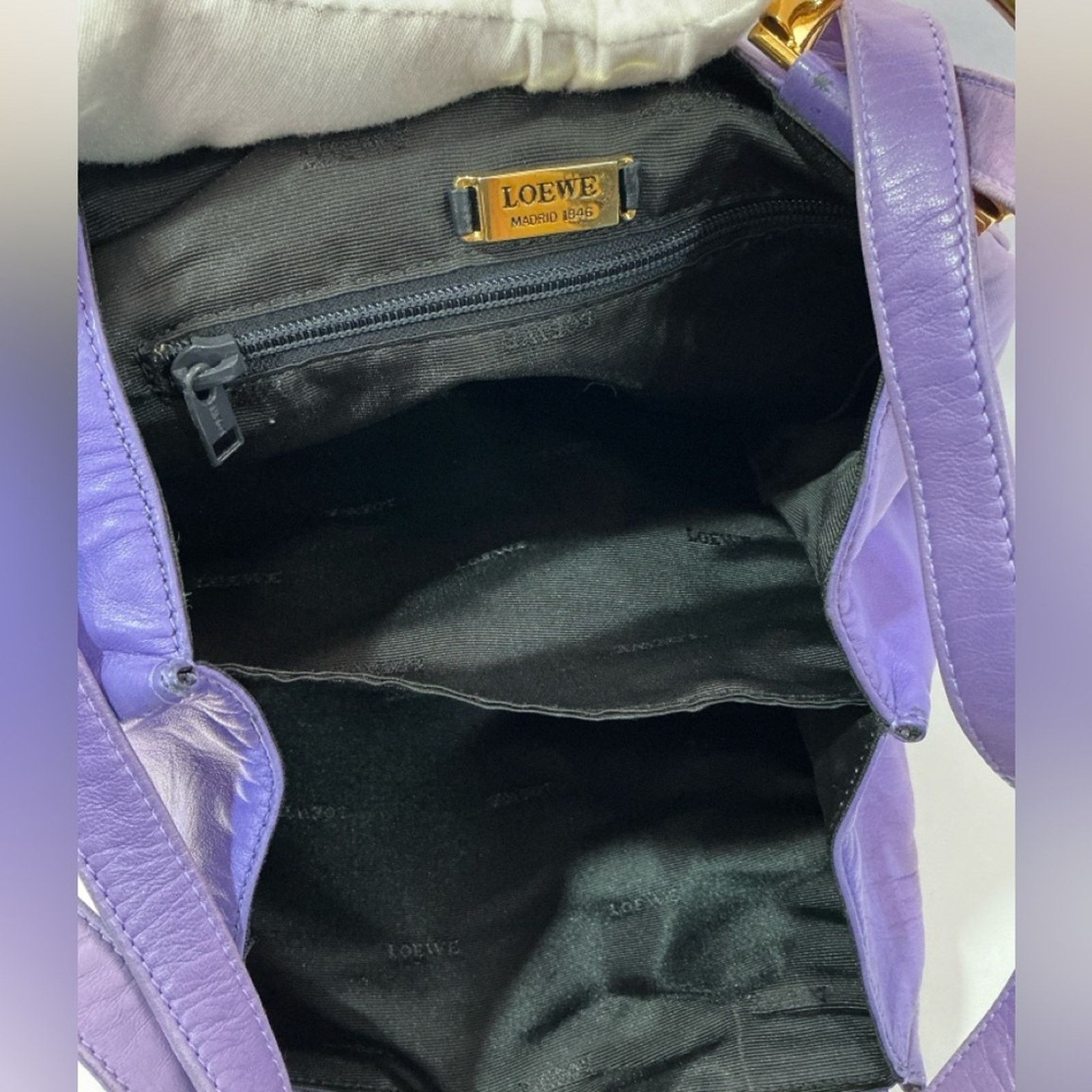Loewe Loewe Purple Leather Anagram Hobo Buttery Soft Gold Hardware Size ONE SIZE - 14 Thumbnail