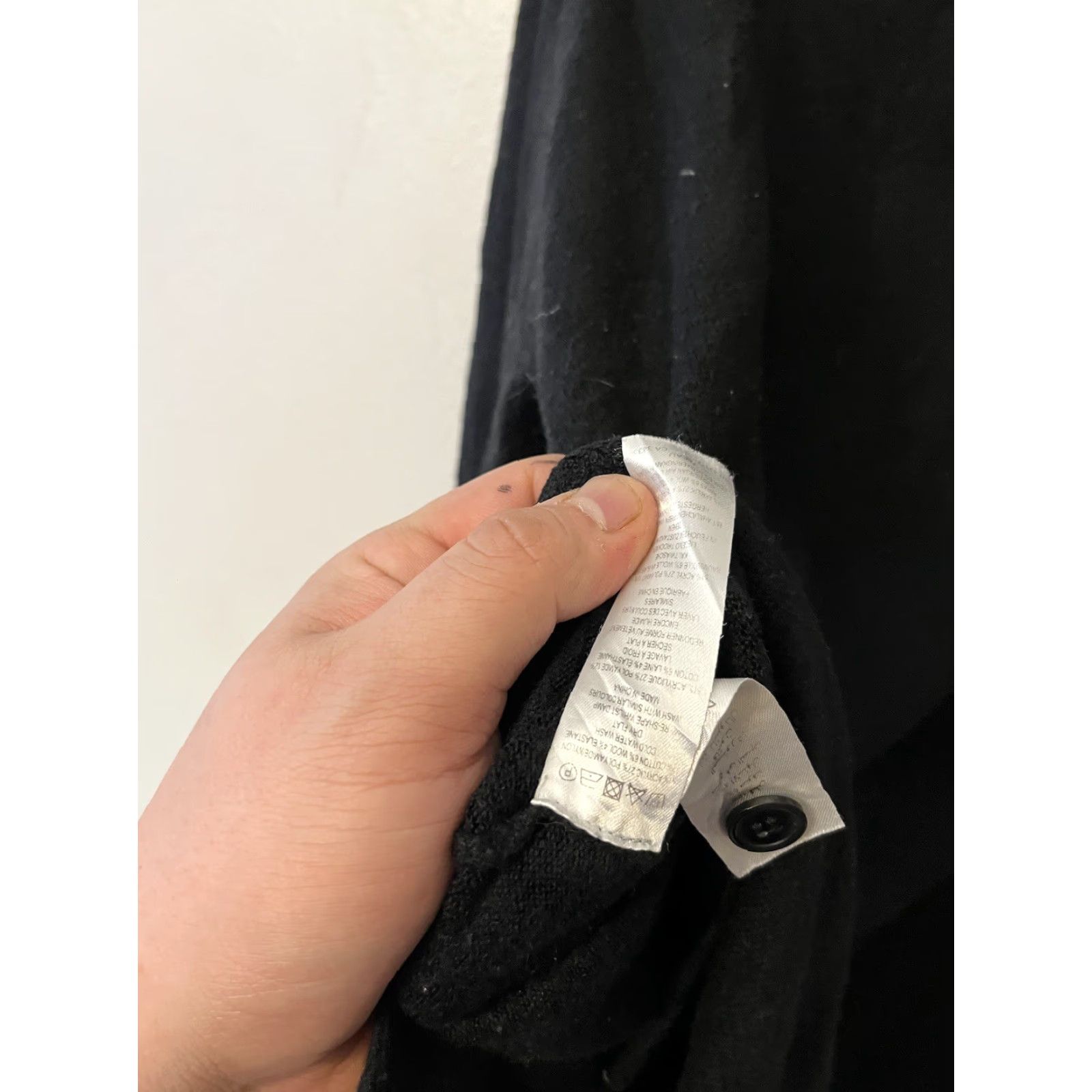 French Connection French Connection Sweater Women Small Black Acrylic Back 1/4 Button Pullover Size S / US 4 / IT 40 - 4 Thumbnail