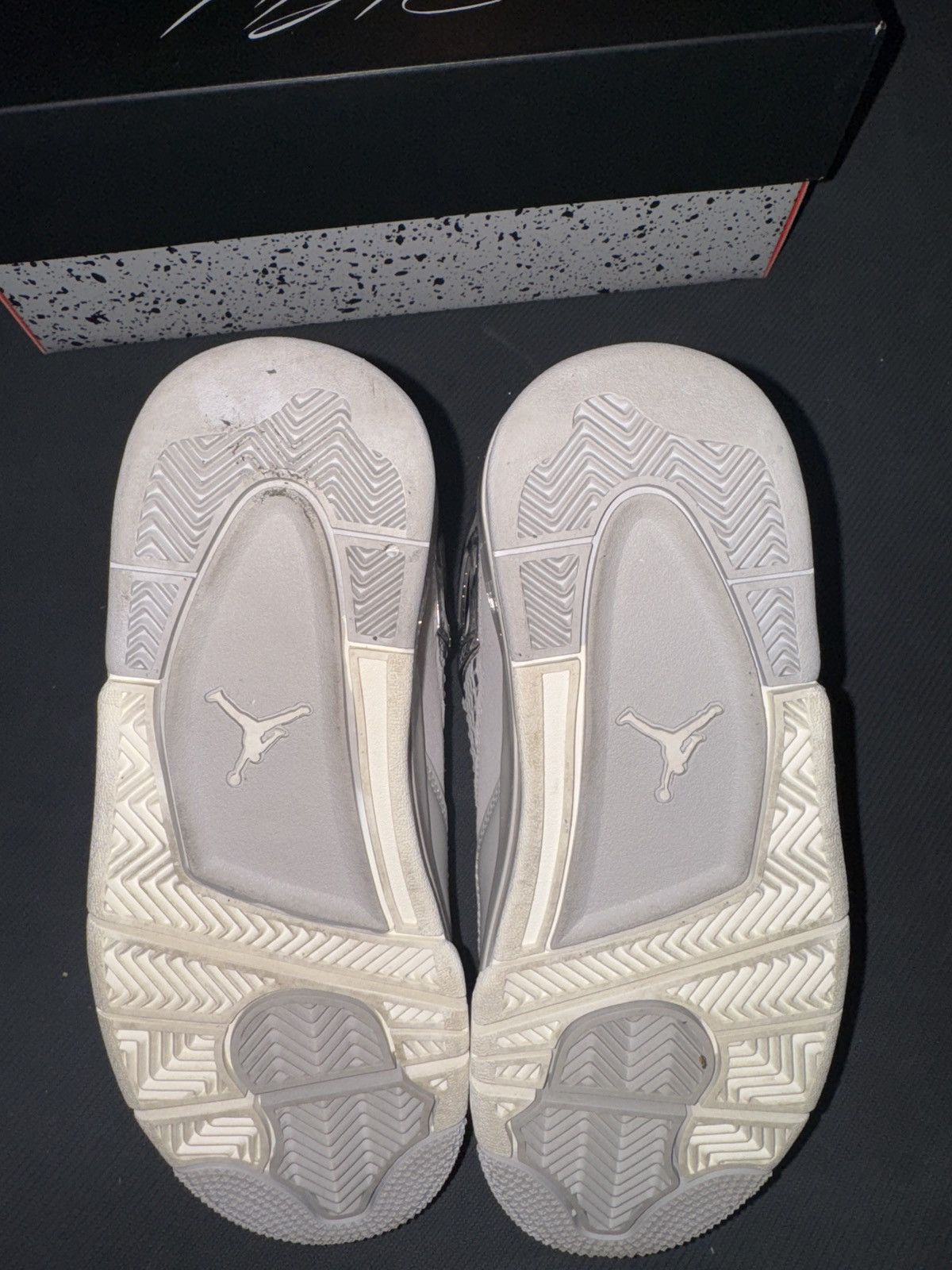 Jordan Brand Jordan four women’s “ frozen moments” Size US 6 / IT 36 - 2 Thumbnail