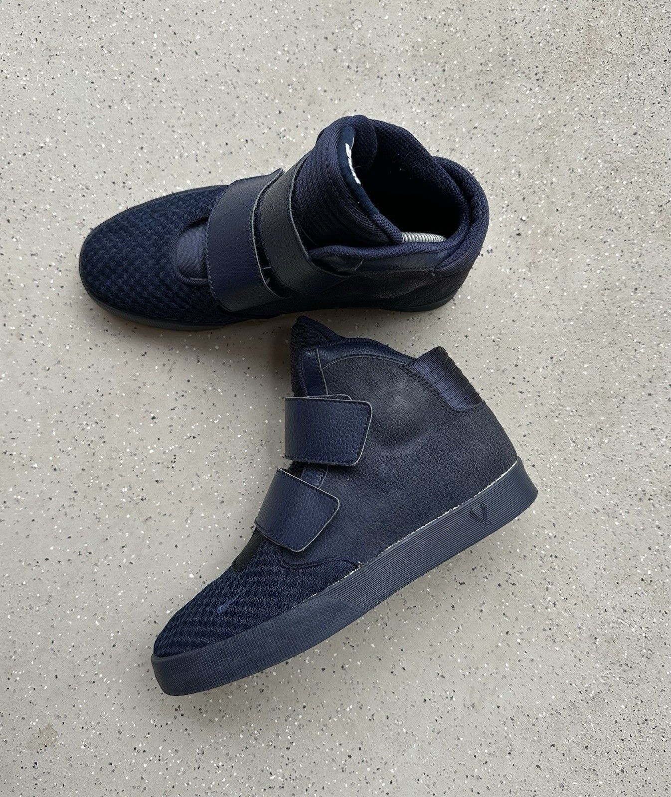 Nike Men’s Nike Flystepper 2k3 basketball high sneakers trainers Size US 7.5 / EU 40-41 - 5 Thumbnail