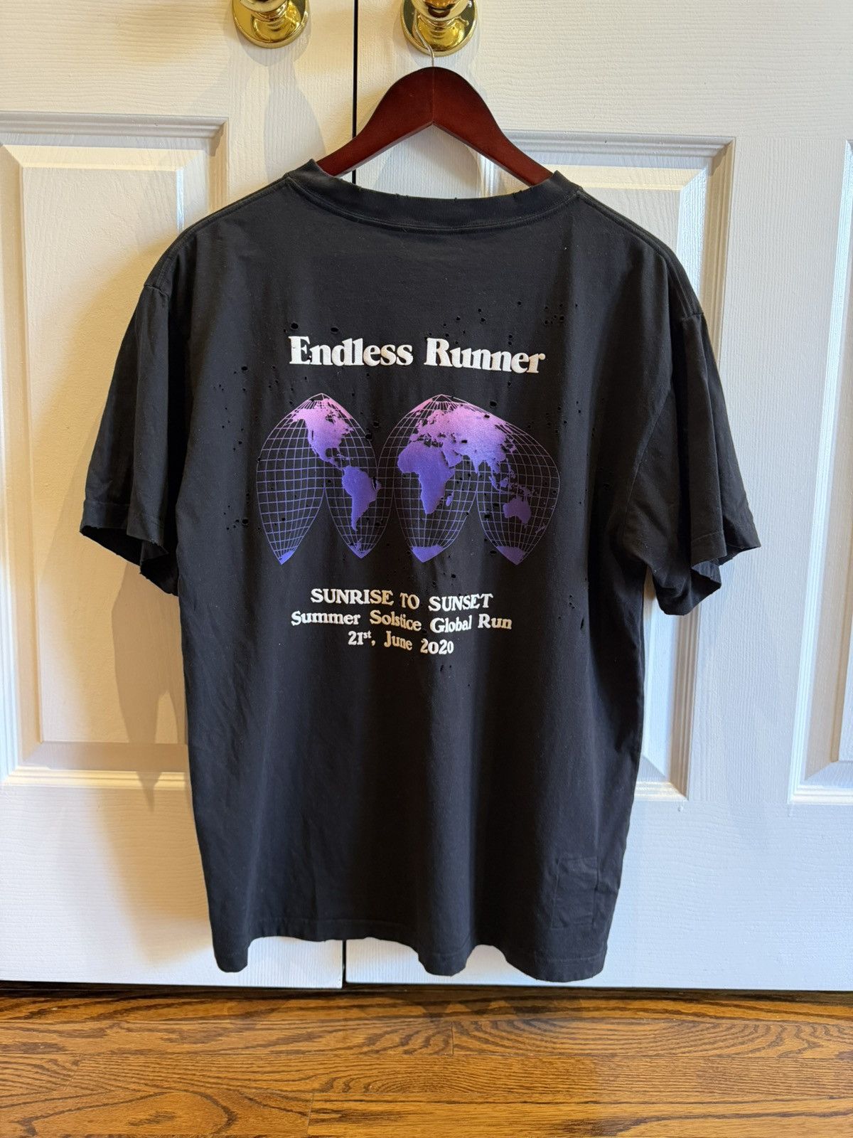 Satisfy Running Mothtech T Shirt Endless Runner Large
