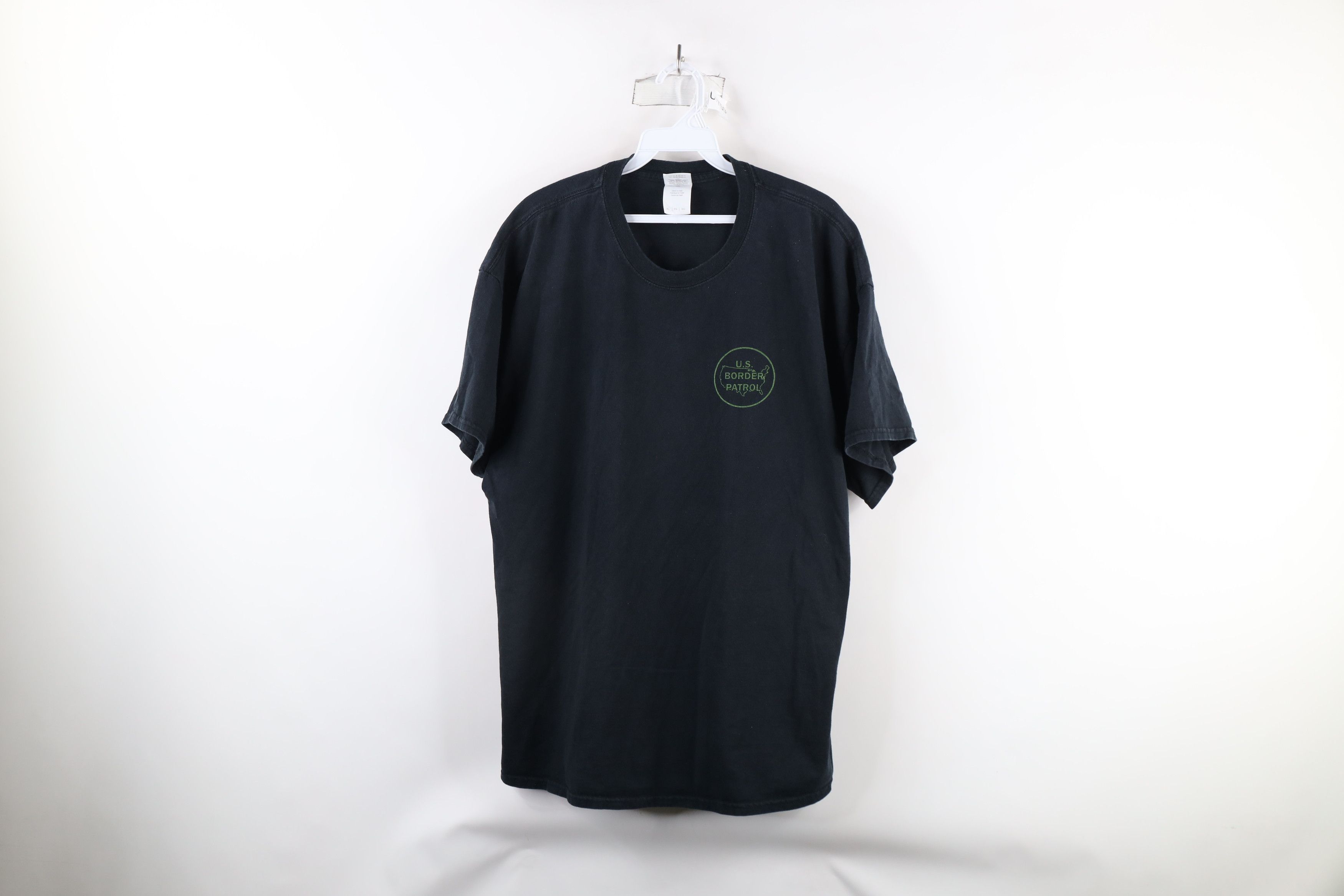 Vintage Vintage Out US Border Patrol Short Sleeve T-Shirt Black Size US XL / EU 56 / 4 - 1 Thumbnail