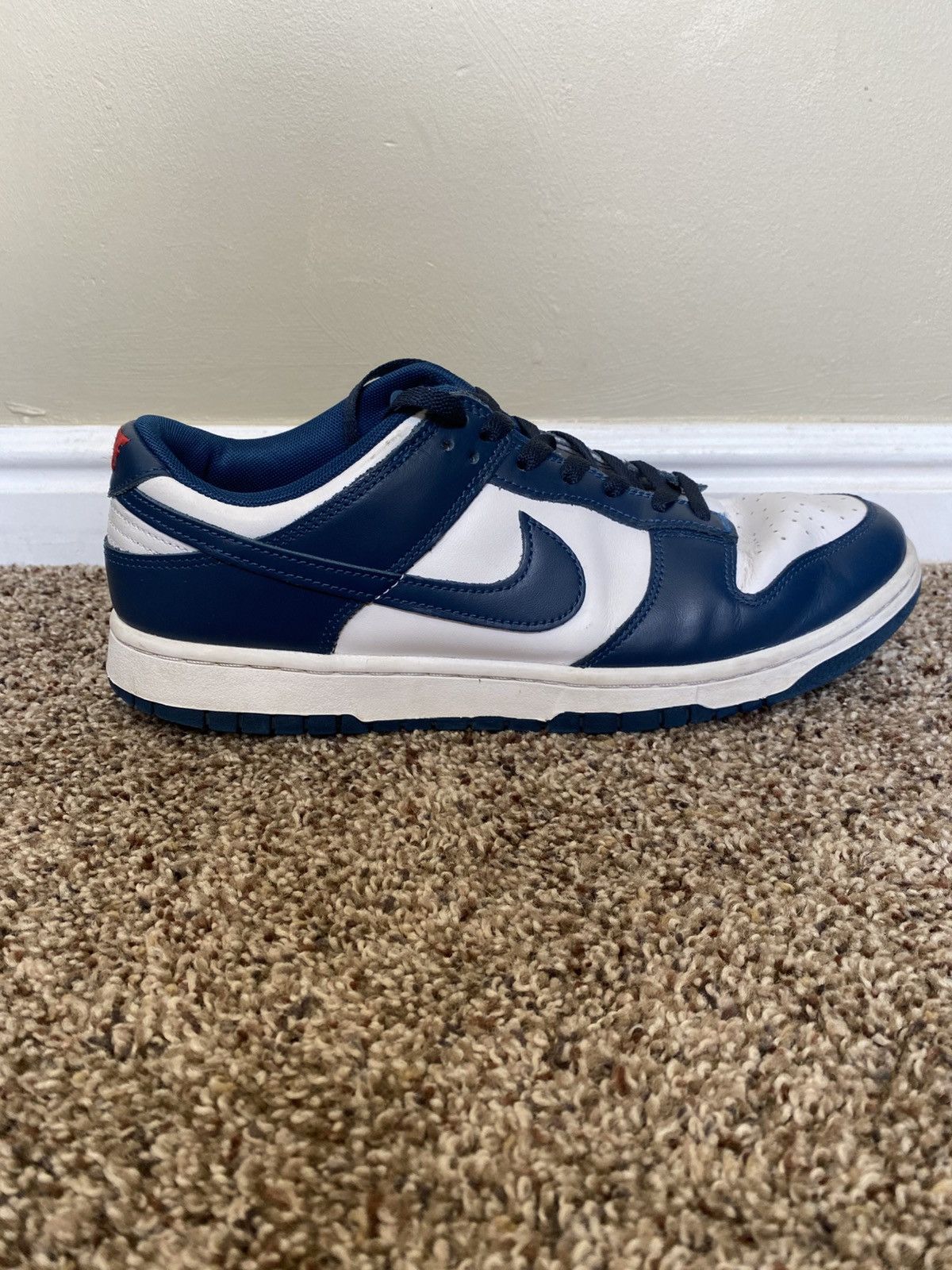 Nike Nike Dunk Low Retro Navy and White Size US 11 / EU 44 - 1 Thumbnail