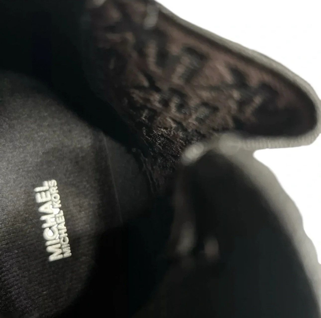 Designer × Michael Kors Michael Kors Women's Chelsea Ankle bootie Black/Brown SZ 6 Size US 6 / IT 36 - 6 Thumbnail