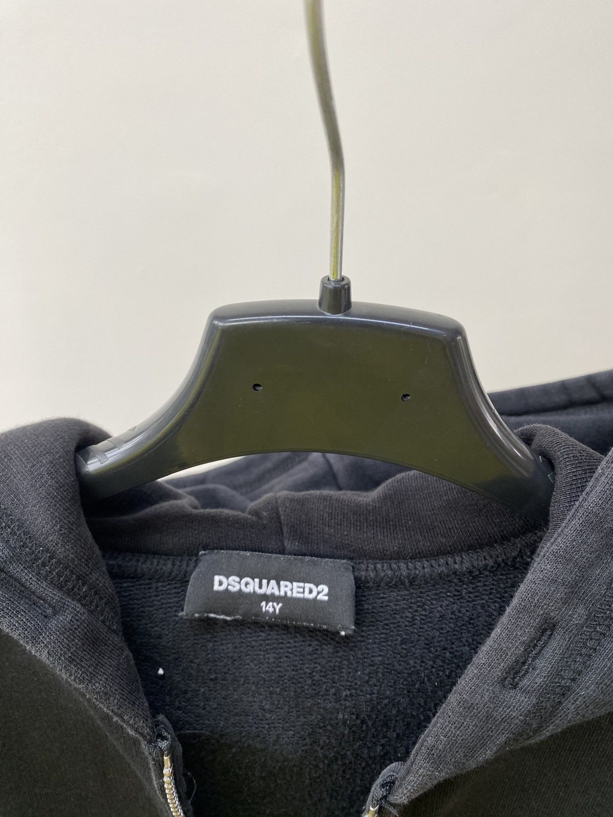 Dsquared2 Vintage Dsquared2 Zip Kids Hoodie Size US XXS / EU 40 - 7 Thumbnail