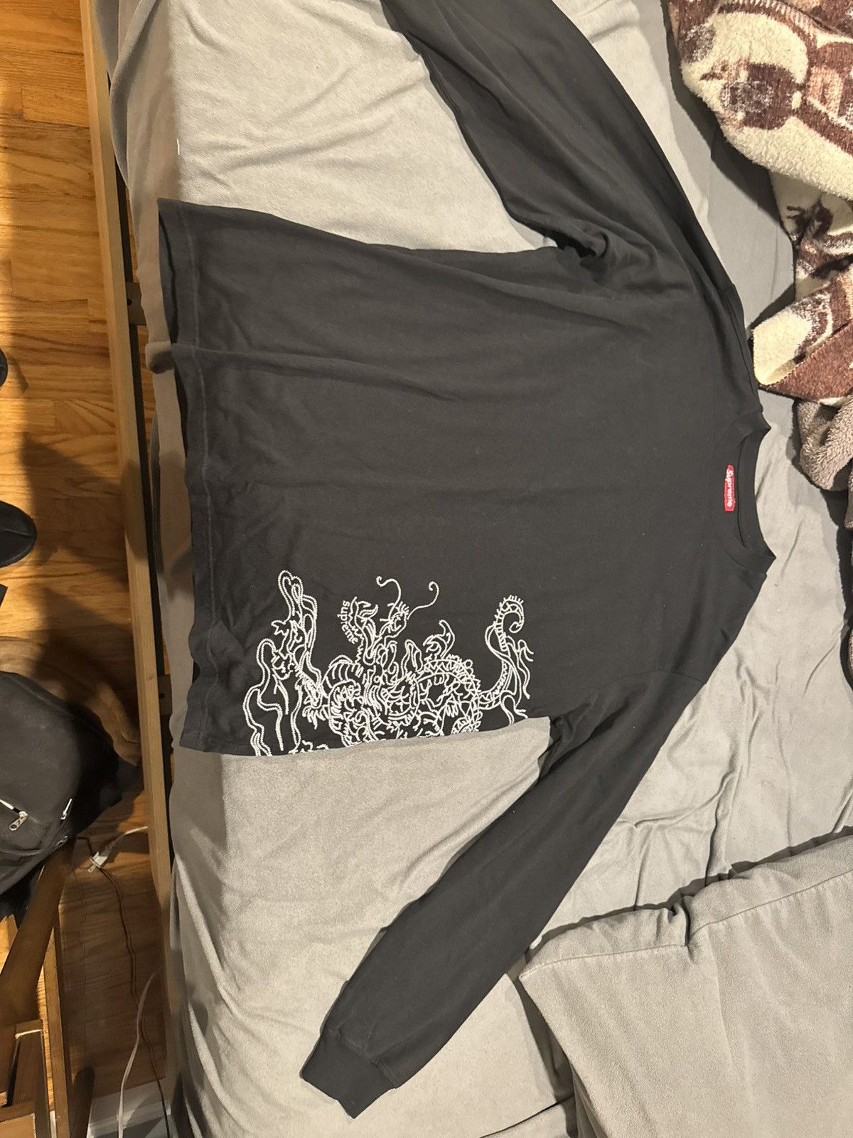 Supreme Supreme dragon embroided long sleeve size M new Size US M / EU 48-50 / 2 - 1 Thumbnail