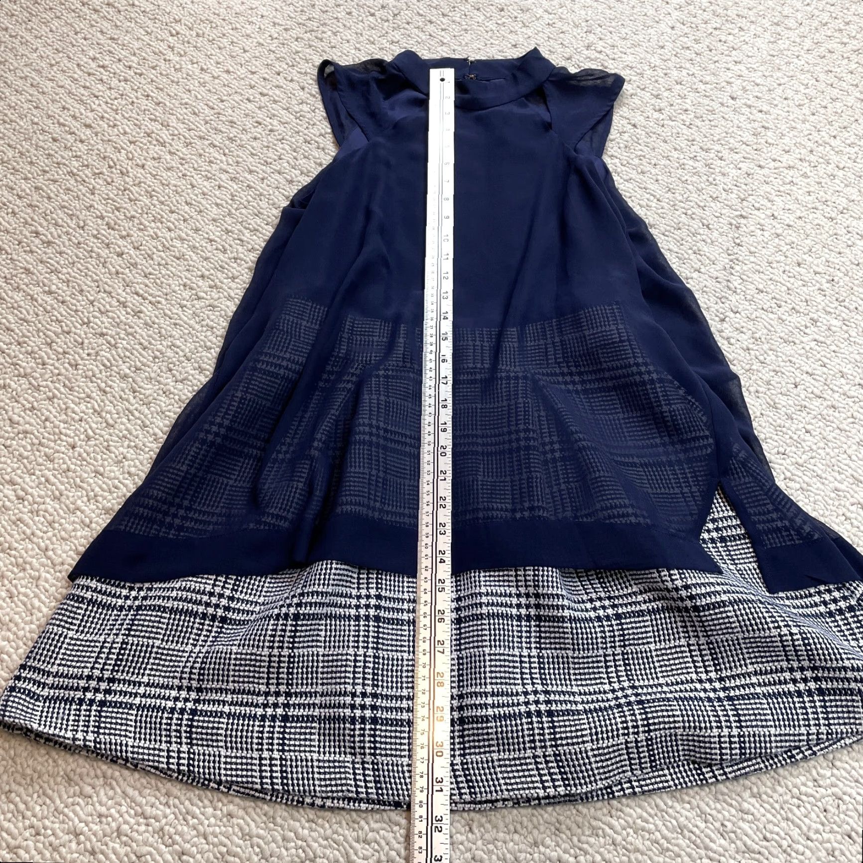 BCBGeneration VINTAGE BCBGeneration Blouse and Skirt Combo Dress Womens 6 Sleeveless Navy Blue + White Size M / US 6-8 / IT 42-44 - 2 Thumbnail