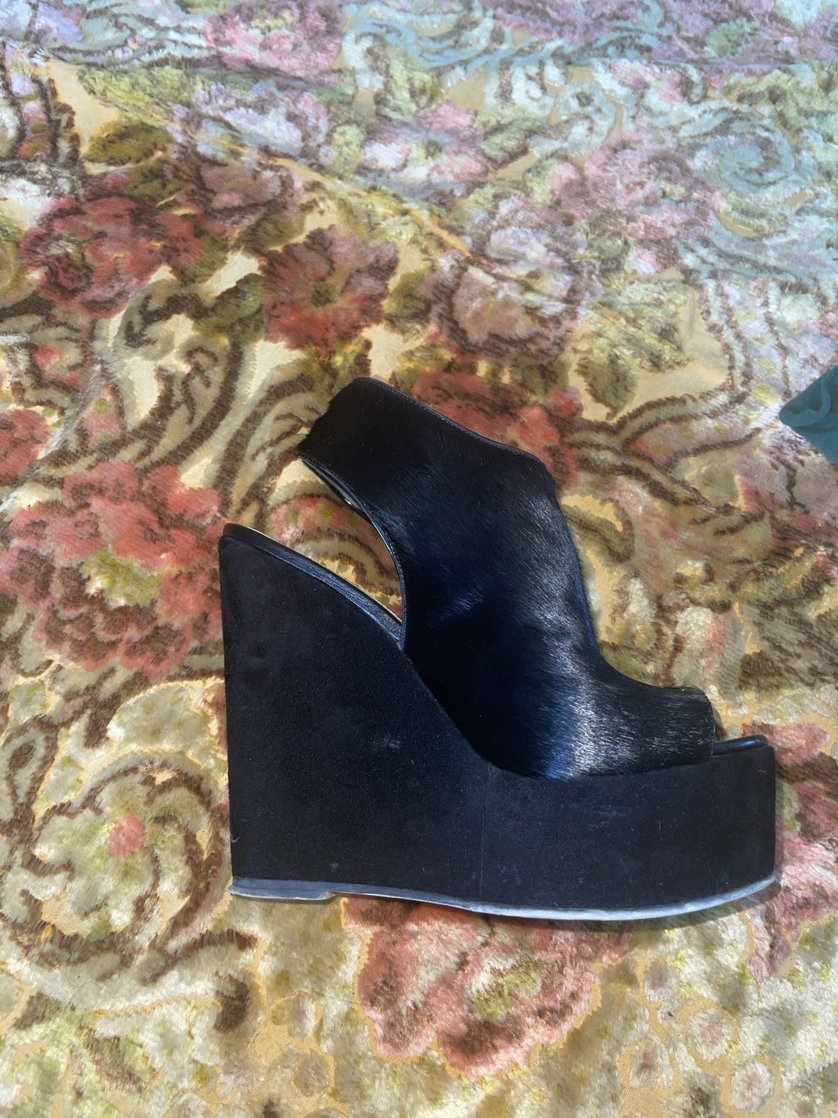 L'AGENCE Peep toe black pony hair wedge platforms Size US 8.5 / IT 38.5 - 4 Thumbnail