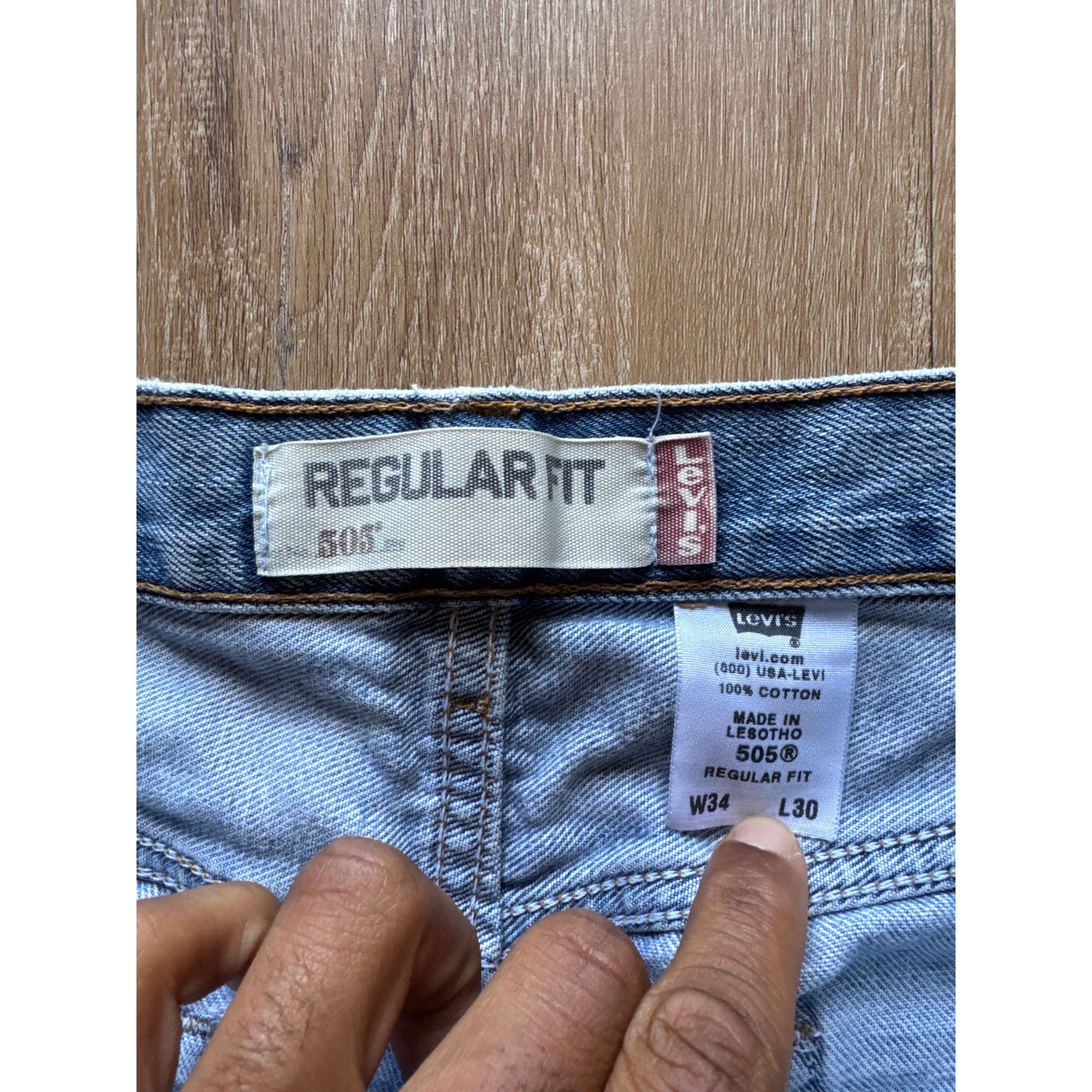 Levi's Levi’s 505 Regular Fit Distressed Light Washed Denim Jeans Size US 34 / EU 50 - 4 Thumbnail