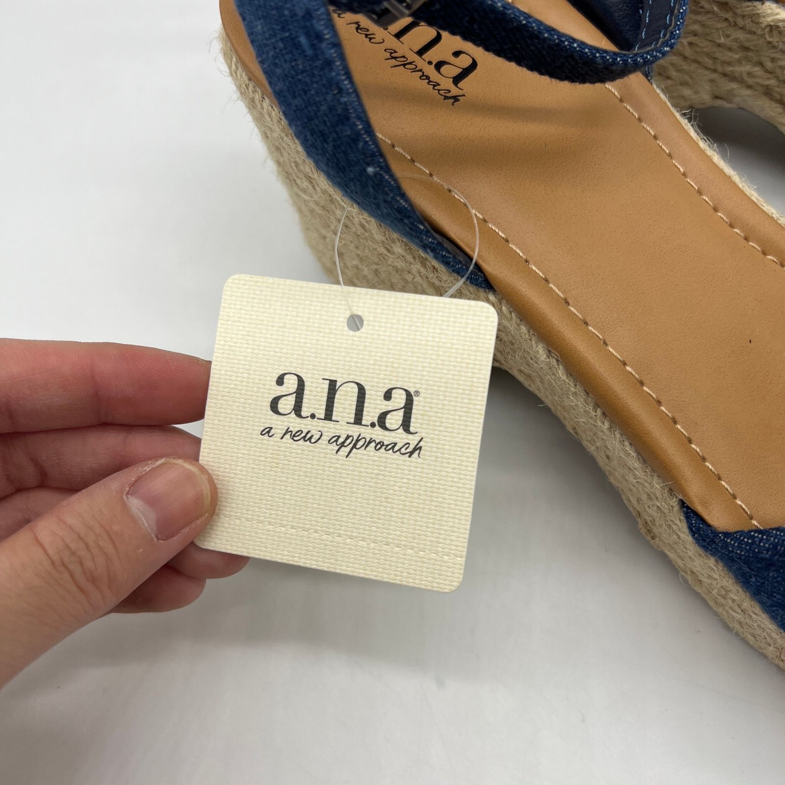 Other a.n.a Womens Dukes Heeled Sandals Denim Blue Size 9.5 Size US 9.5 / IT 39.5 - 3 Thumbnail