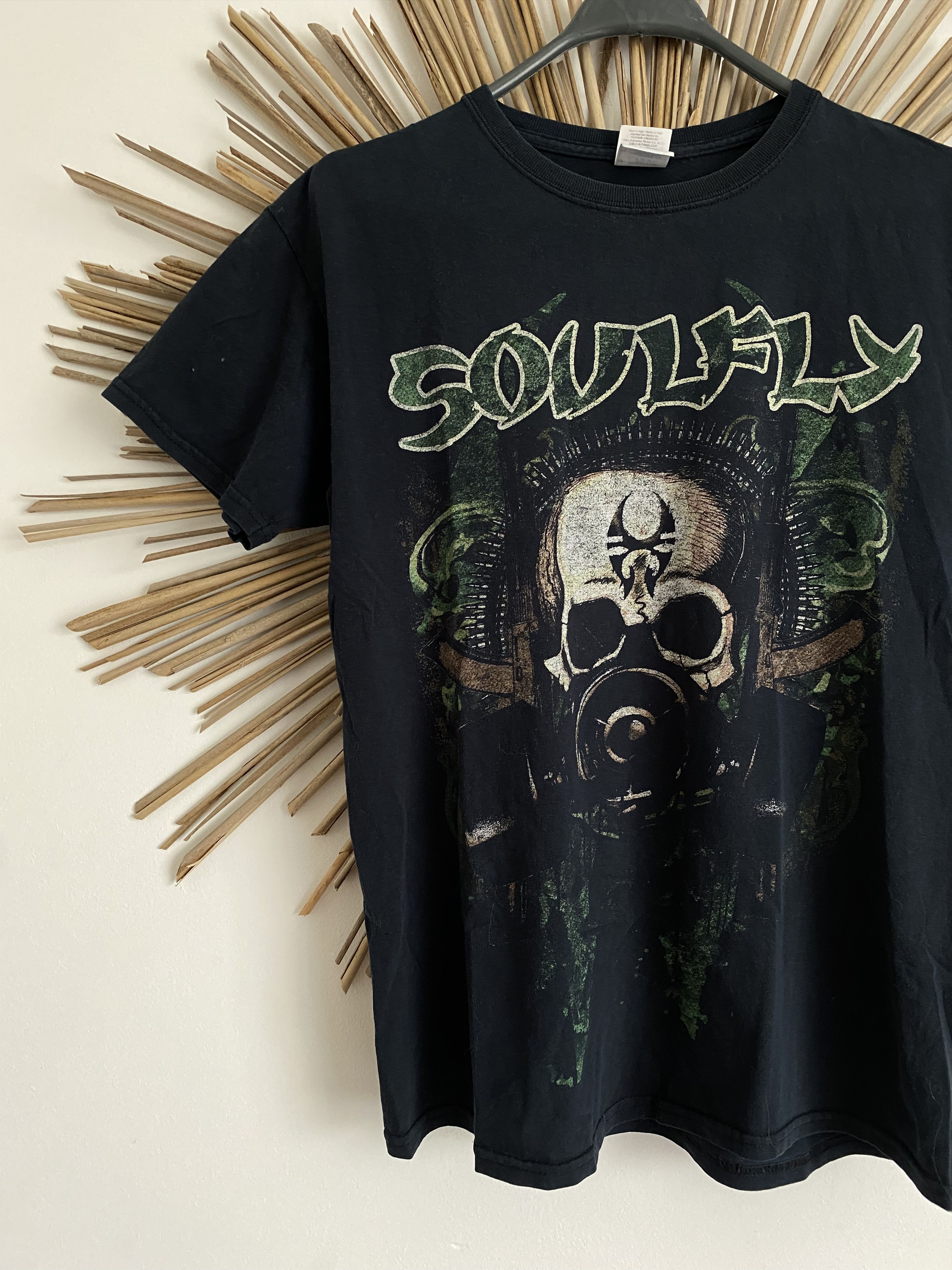 Fruit Of The Loom Soulfly Y2K vintage band t-shirt Size US M / EU 48-50 / 2 - 3 Thumbnail