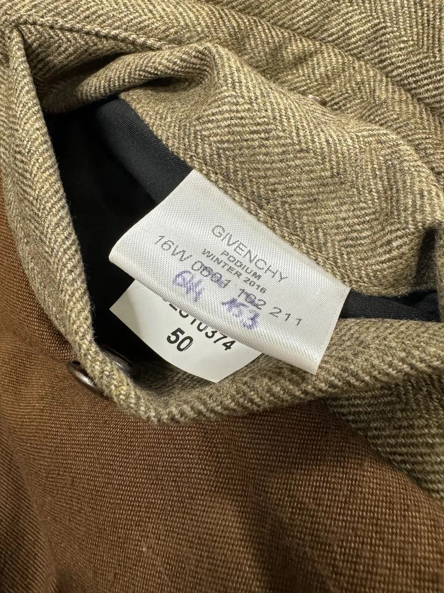 Givenchy AW2016 Givenchy Podium Camel Asymmetrical Zips Bomber Jacket Size US M / EU 48-50 / 2 - 8 Thumbnail