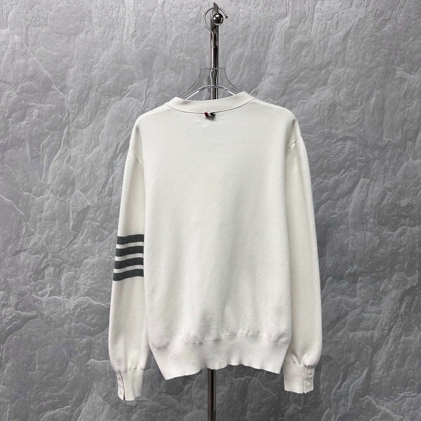 Thom Browne Thom Browne Striped V-Neck Cardigan Size US L / EU 52-54 / 3 - 4 Thumbnail