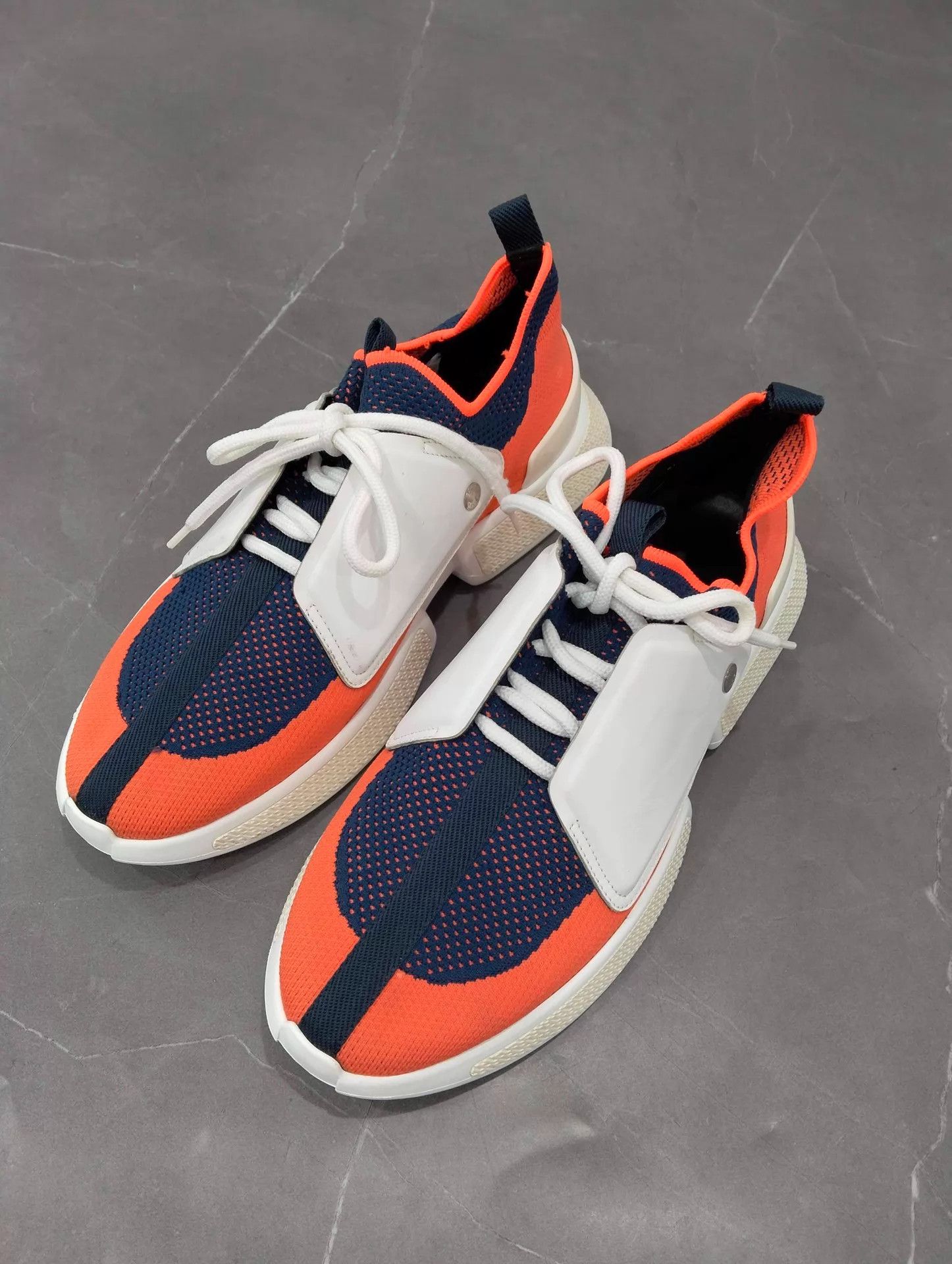 Hermes HERMES Color-Blocked Sneaker 41 Size US 8 / EU 41 - 1 Thumbnail