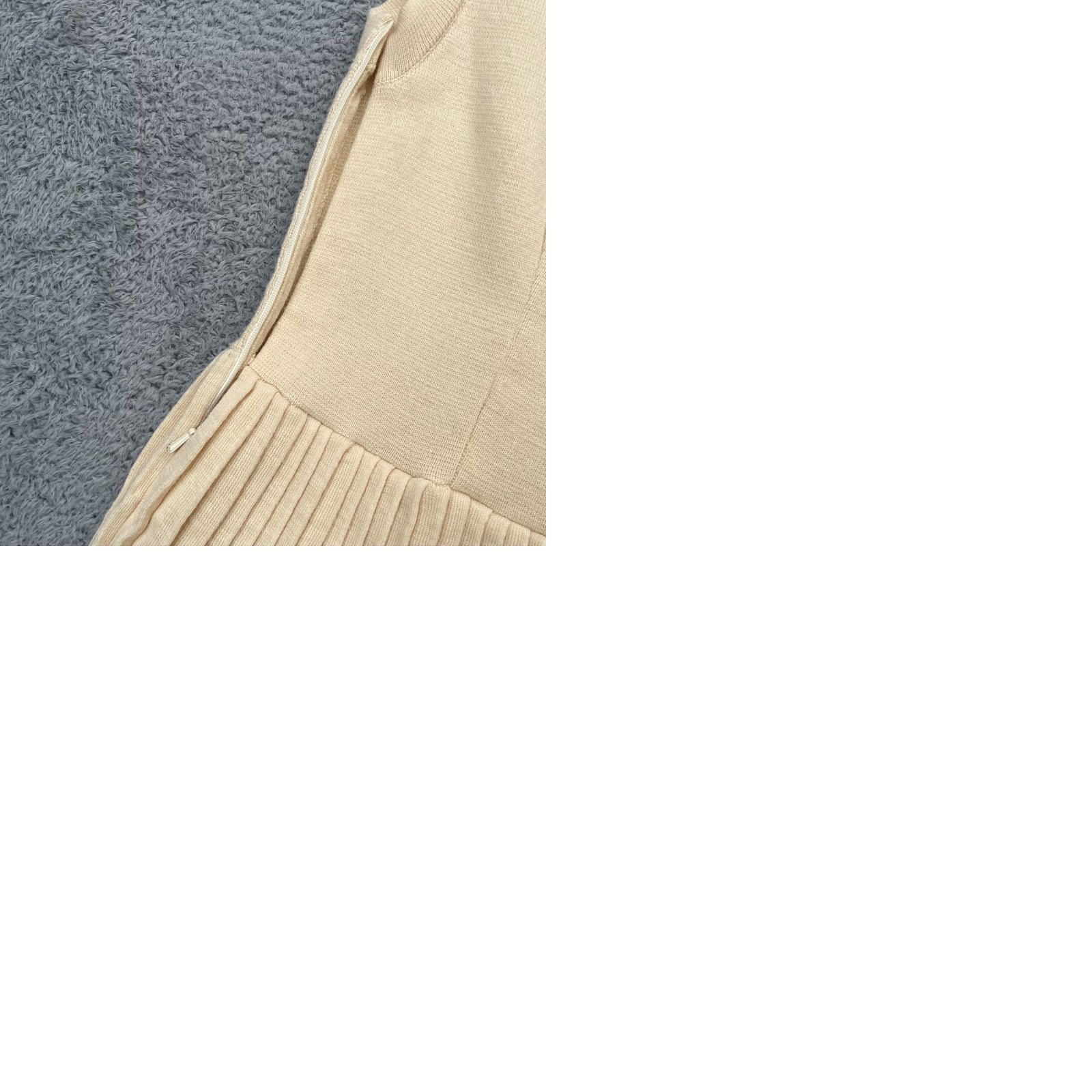 Anthropologie VINTAGE Anthropologie Dress Womens Small Beige Leifsdottir Wool Knit Sleeveless Zip Collarless Lightweight Lined Short 90s City Classic Preppy Womens Size S / US 4 / IT 40 - 9 Thumbnail