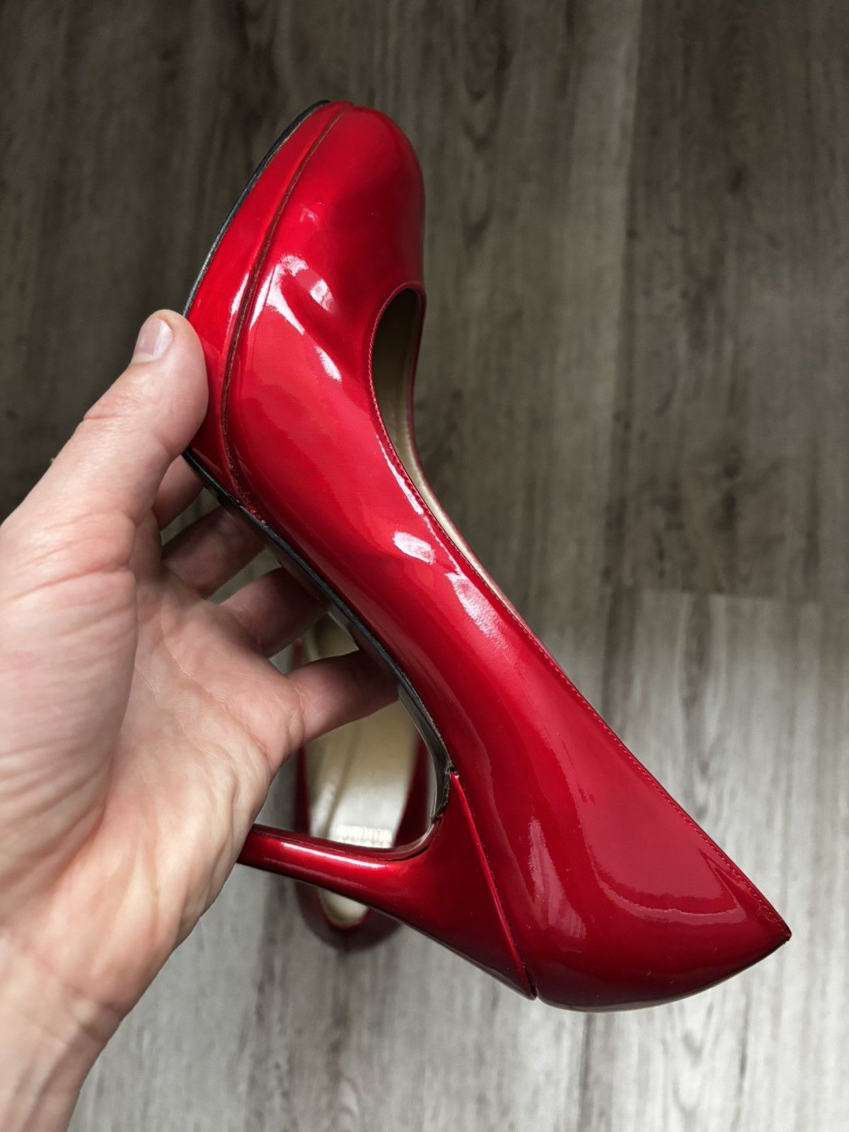 Stuart Weitzman Stuart Weitzman Red Patent Leather Platform Heels Minor Flaw Size US 9 / IT 39 - 14 Thumbnail