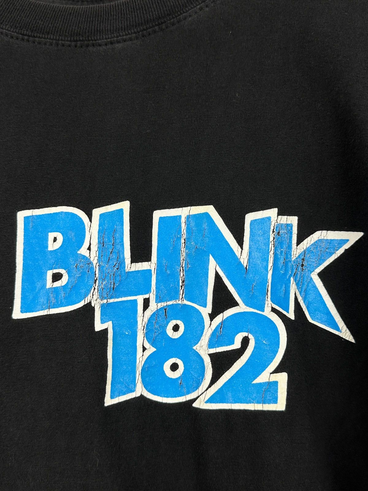 Band Tees 90s Vintage Blink 182 Skanking Bunny Band T-Shirt Size US XL / EU 56 / 4 - 16 Thumbnail