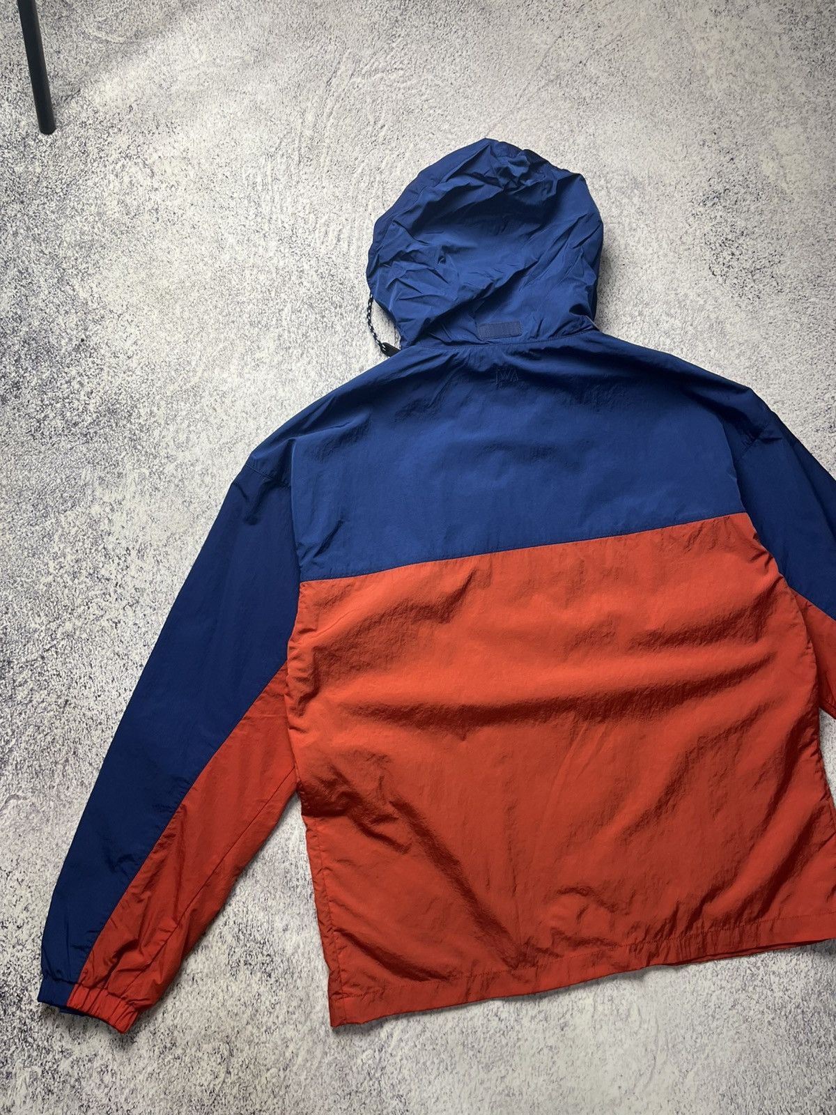 Japanese Brand Rare JW Anderson Uniqlo Light Jacket size S Size US S / EU 44-46 / 1 - 23 Thumbnail