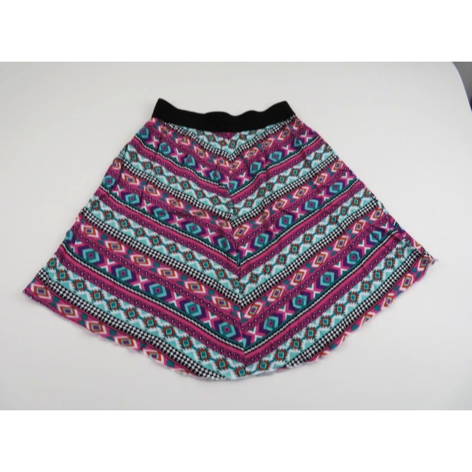 Vintage LuLaRoe Women's Lola Skirt Small Aztec Tribal Pink Blue Black Geometric Size 28" / US 6 / IT 42 - 7 Thumbnail