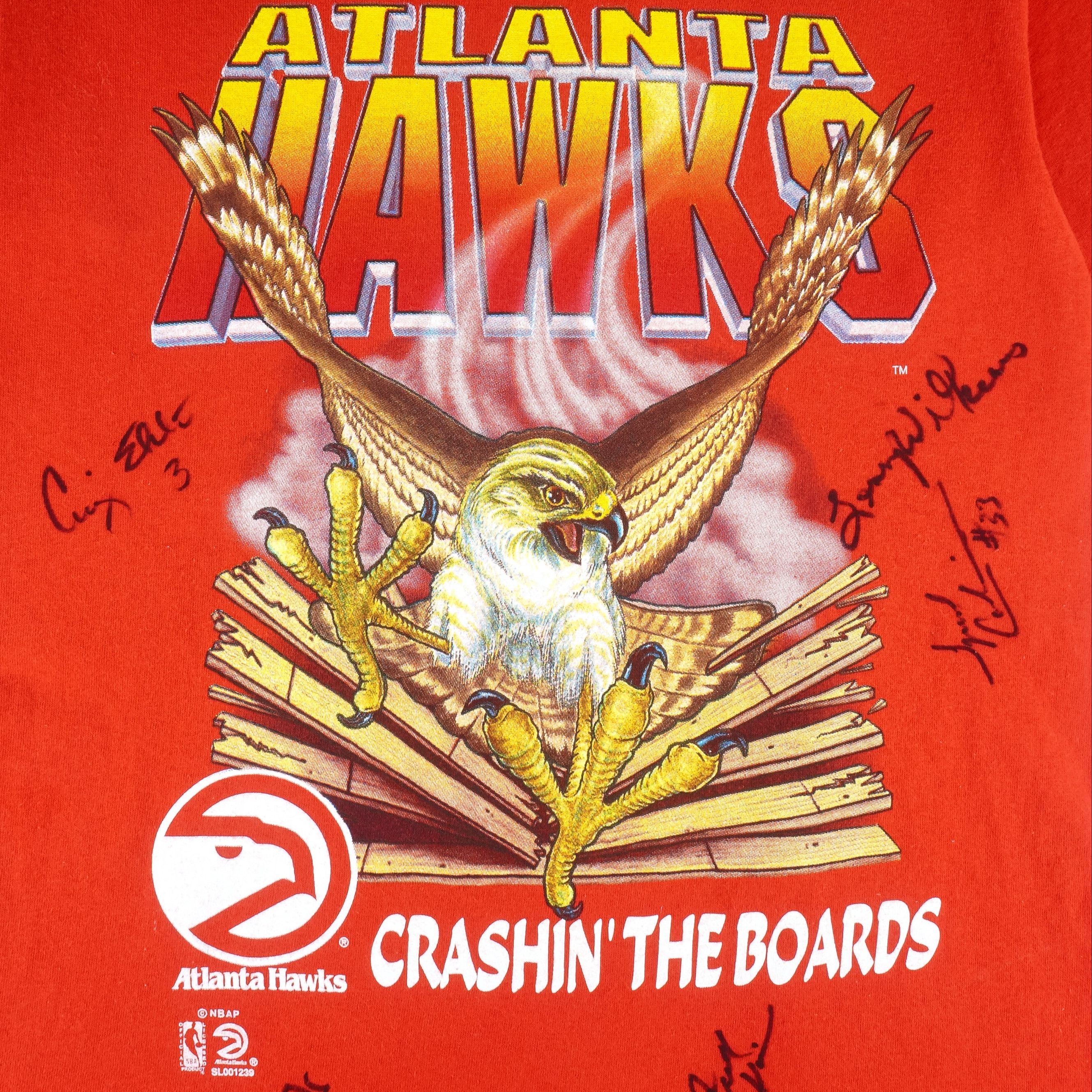 Salem Sportswear NBA - Atlanta Hawks Crashing The Boards T-Shirt 1990s Size US M / EU 48-50 / 2 - 3 Thumbnail