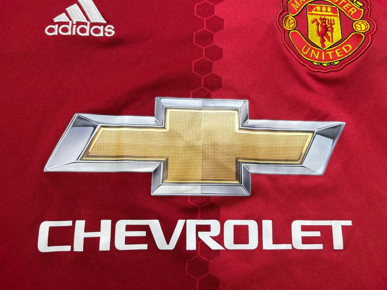 Adidas Manchester United 2016/2017 Home Shirt Size S Size US S / EU 44-46 / 1 - 7 Thumbnail