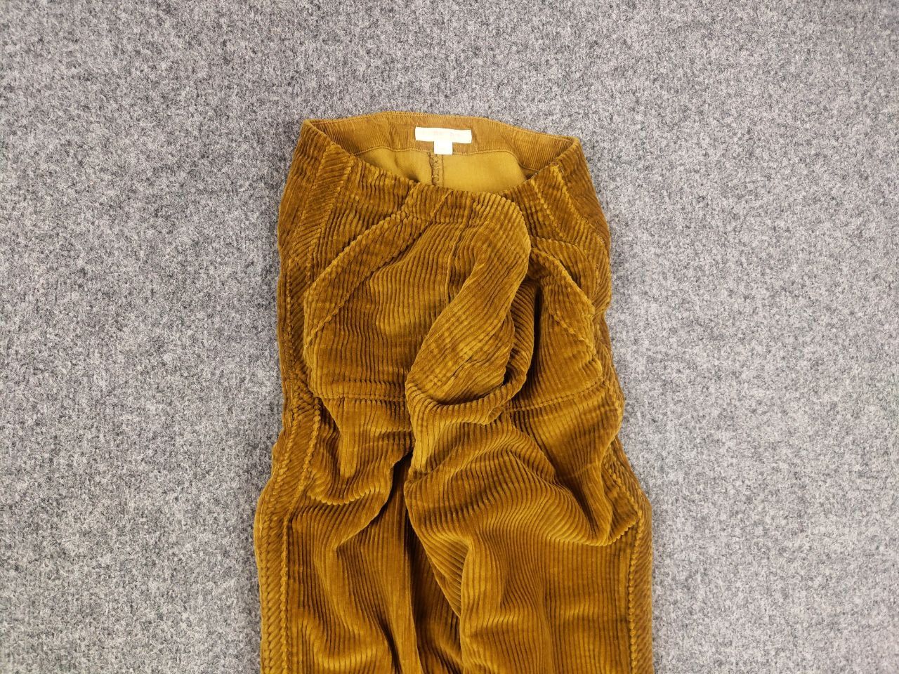 Burberry Burberry Yellow Corduroy Trousers Patch Pockets Baggy Pants Size 30" / US 8 / IT 44 - 4 Thumbnail