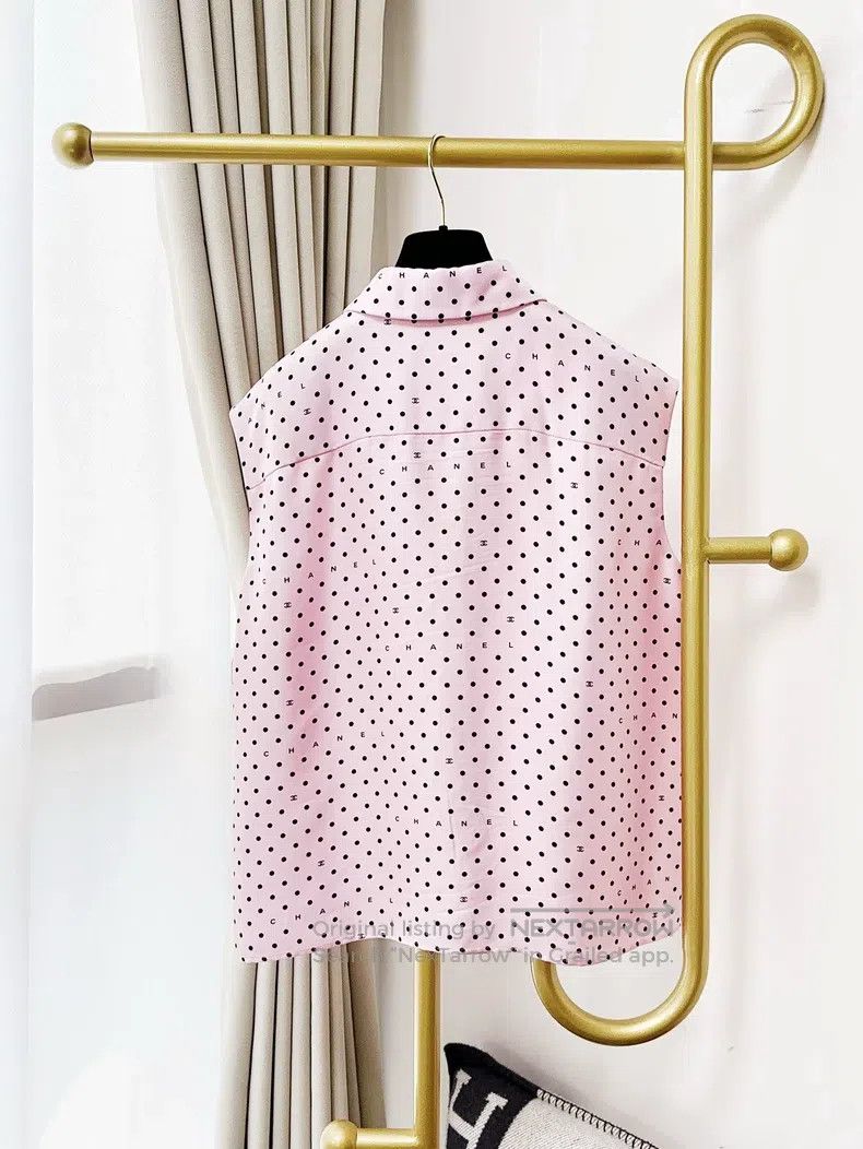 Chanel Chanel 24P pink and black polka dot silk sleeveless shirt Size XS / US 0-2 / IT 36-38 - 3 Thumbnail