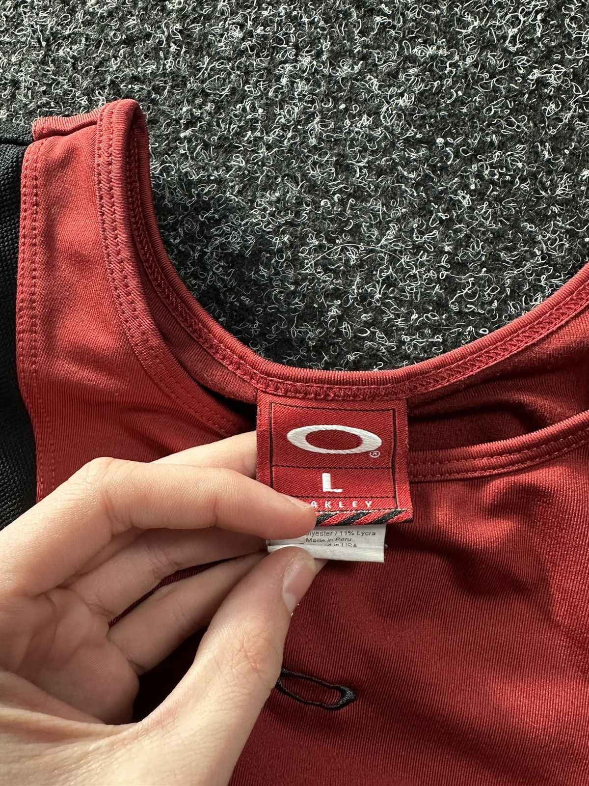 Oakley × Vintage 🚨Oakley Woman Tank Top OUTDOOR SPORT Y2K red size L Size L / US 10 / IT 46 - 6 Thumbnail