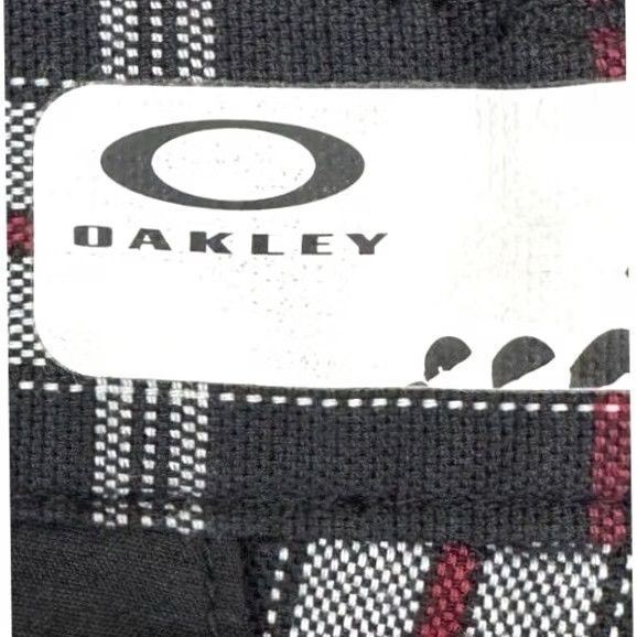 Oakley Oakley Shorts Mens 32 Black Red Plaid Khaki Chino Flat Front Embroidered Stretch Size US 32 / EU 48 - 3 Thumbnail