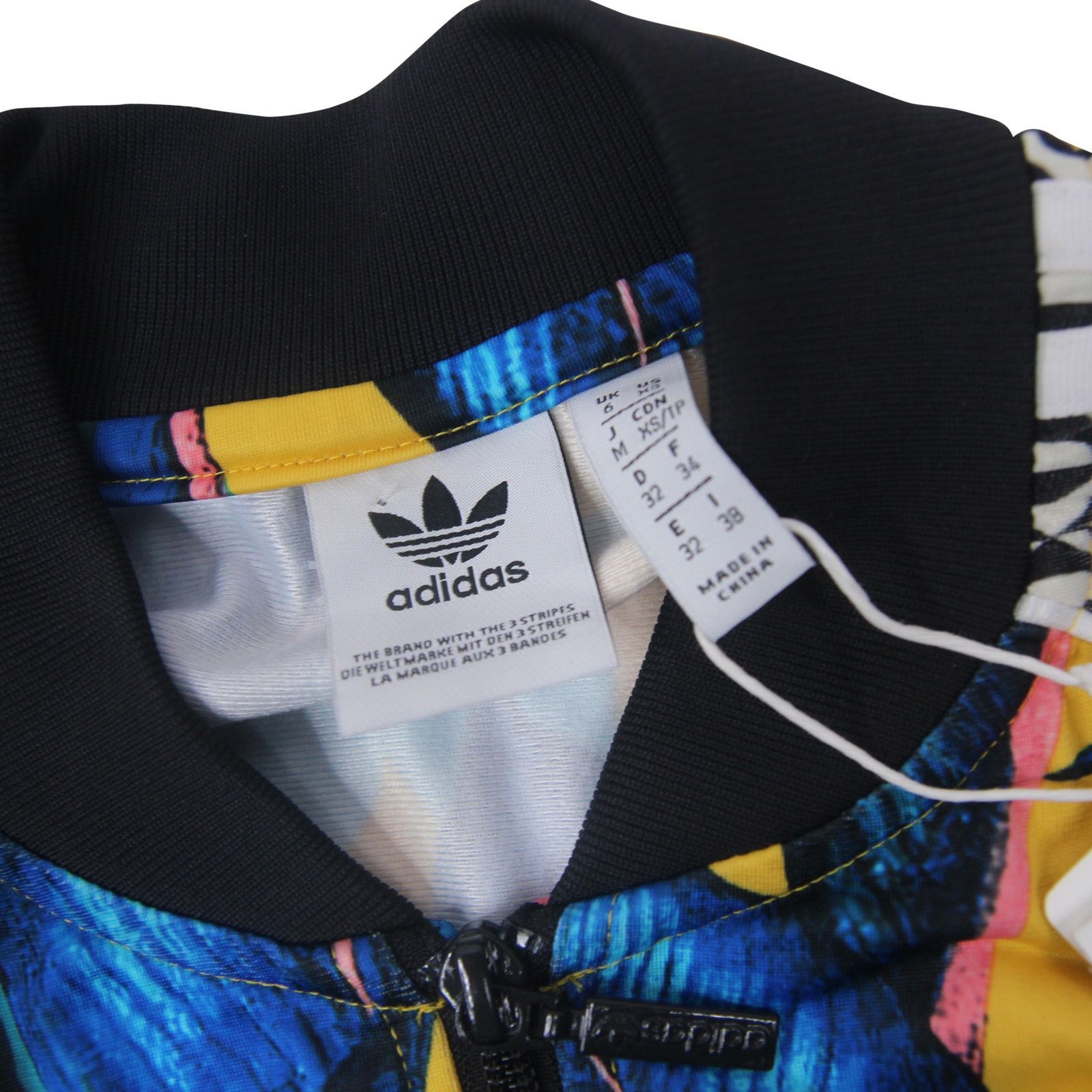 Adidas × Farm Rio NWT Adidas x Farm Rio Track Jacket Size XS / US 0-2 / IT 36-38 - 5 Thumbnail