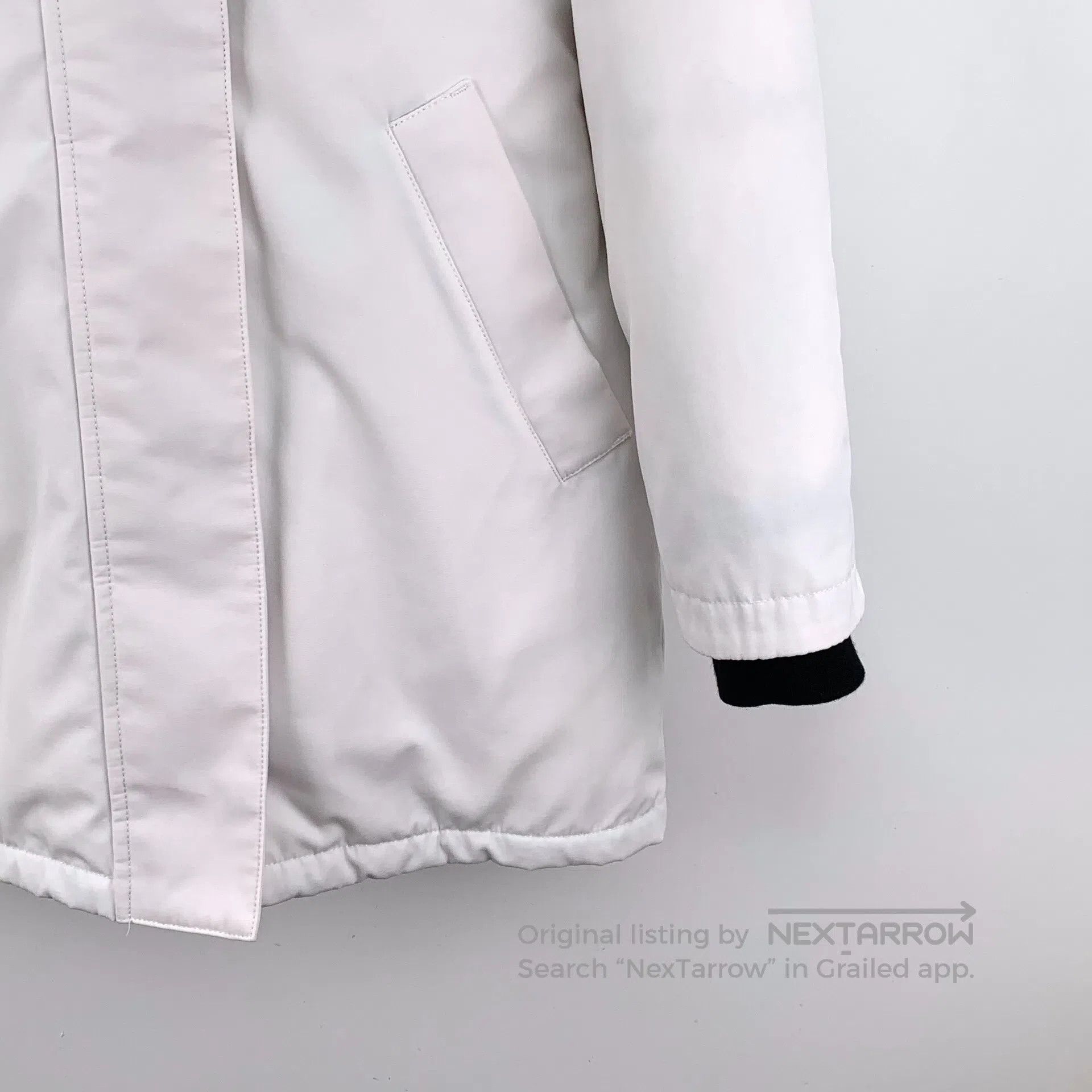 Canada Goose Canada Goose White Logo Patch Hood Faux Fur Long Sleeve Pu Size US XS / EU 42 / 0 - 4 Thumbnail