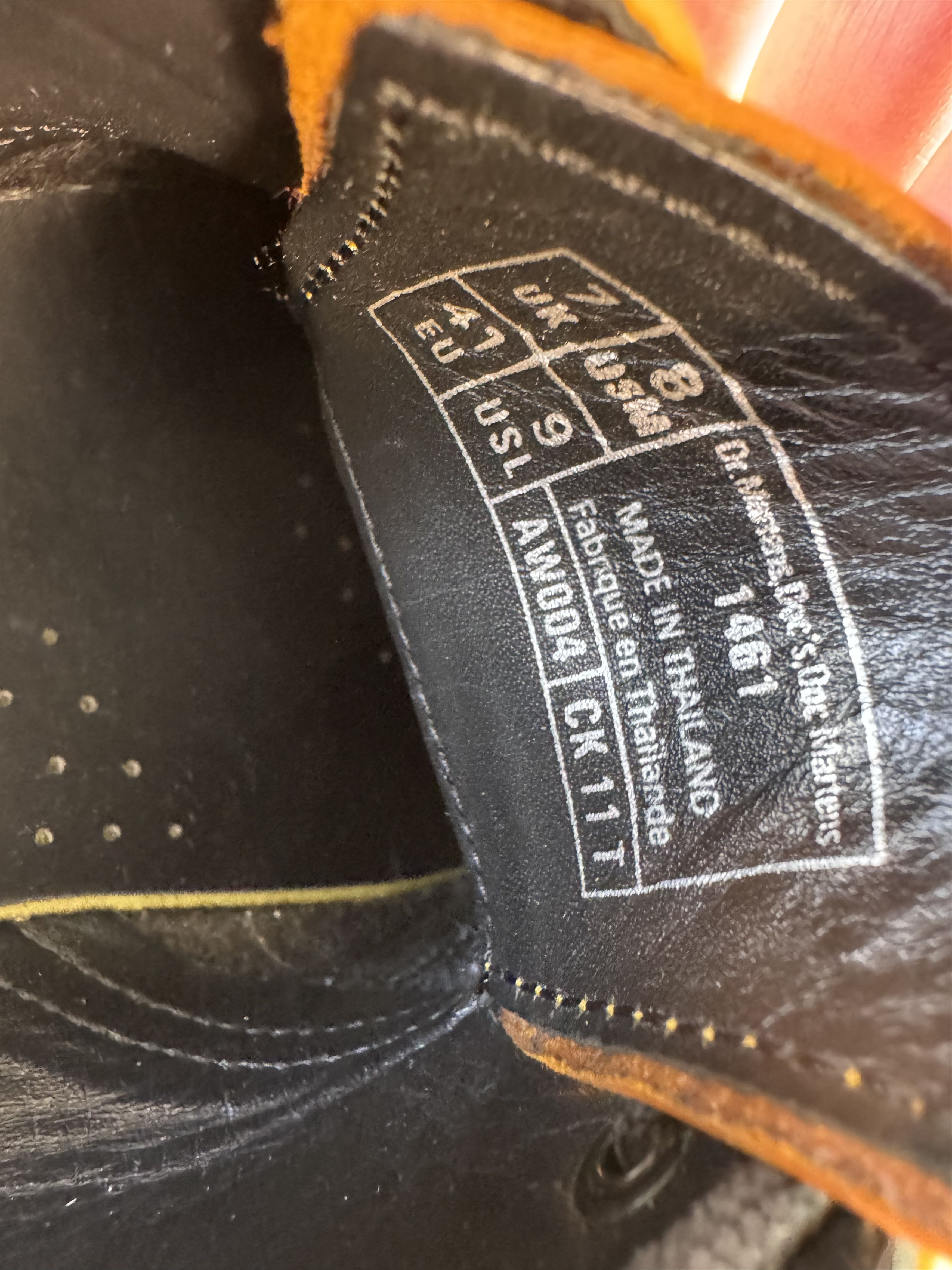 Dr. Martens Yellow Dr. Martens Size US 8 / EU 41 - 4 Thumbnail