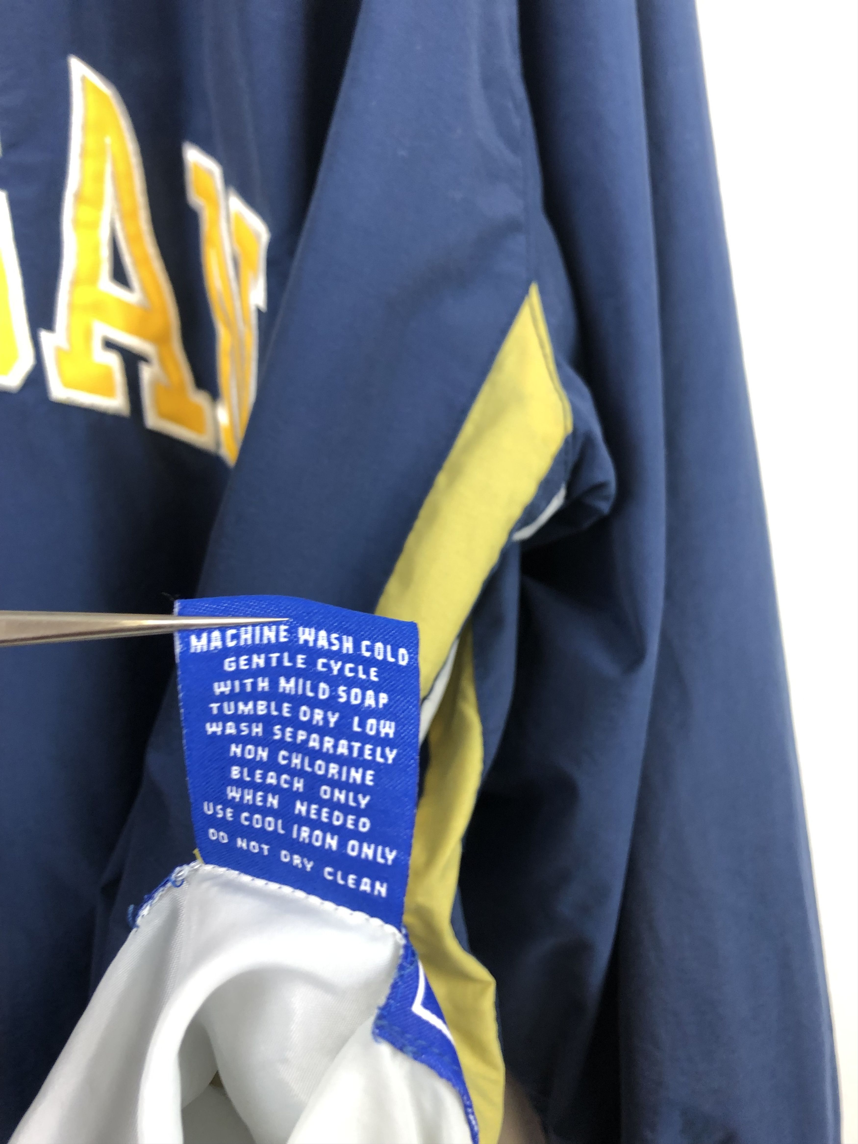 Starter Vintage Michigan Wolverines Jacket Sweatshirt Reversible Size US L / EU 52-54 / 3 - 13 Thumbnail