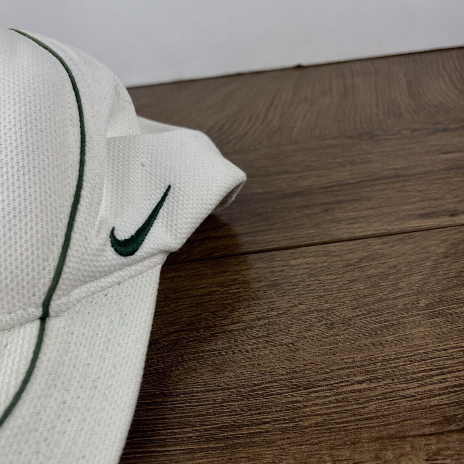 Nike Oregon Ducks Nike Hat Oregon Ducks White Hat Adjustable Adul Size ONE SIZE - 7 Thumbnail