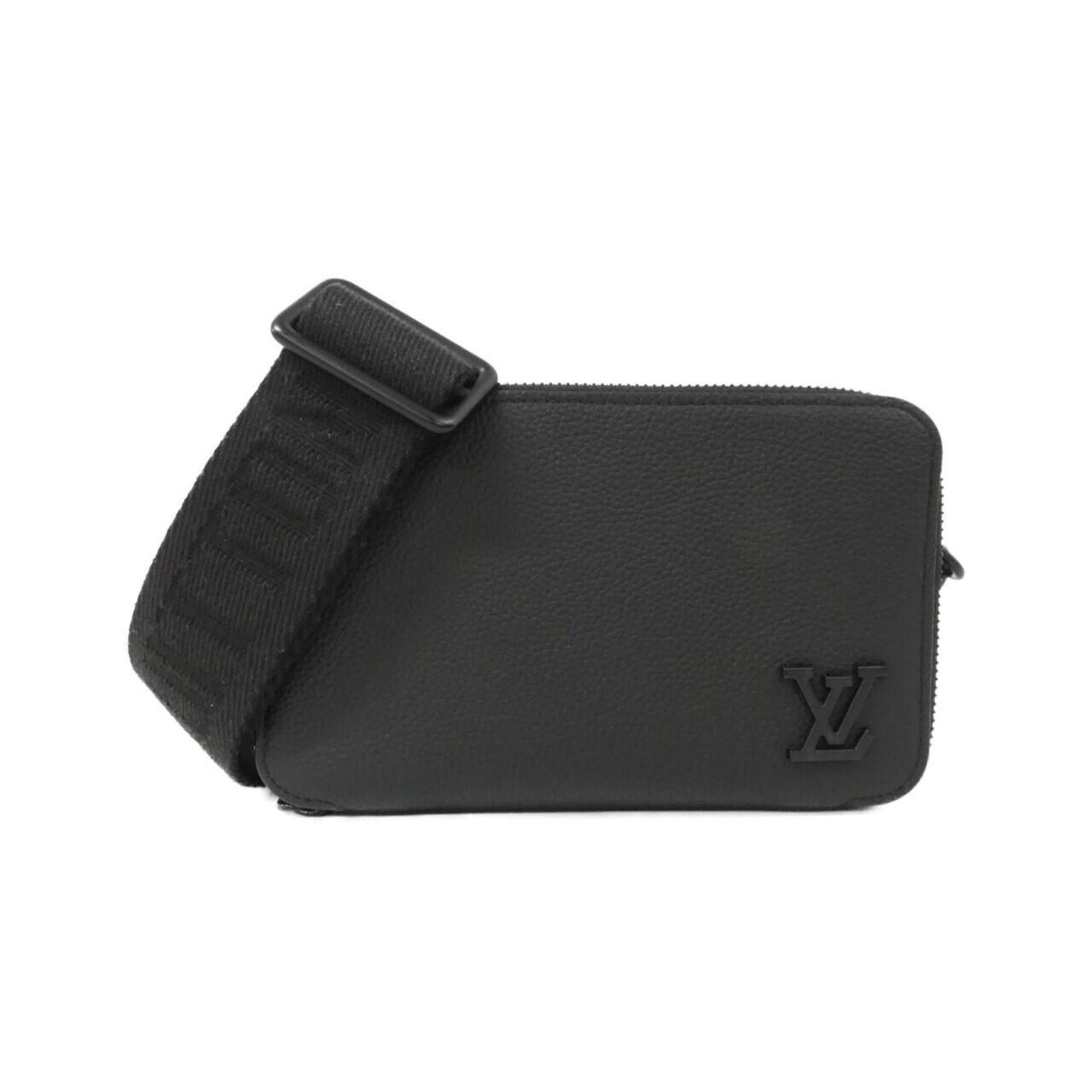 Louis Vuitton Lv Aerogram Alpha Wearable Wallet M59161 Shoulder Bag in Black, Women's