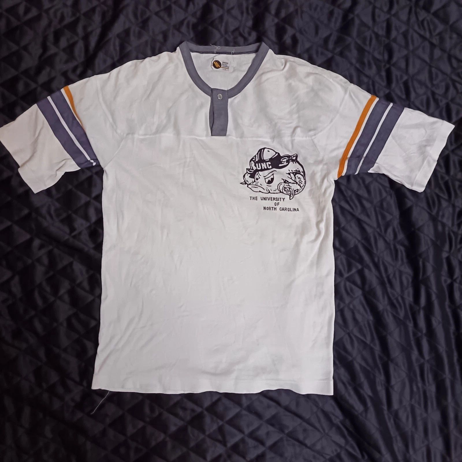 NCAA University of North Carolina UNC Vintage 70s Shirt Size US S / EU 44-46 / 1 - 1 Thumbnail