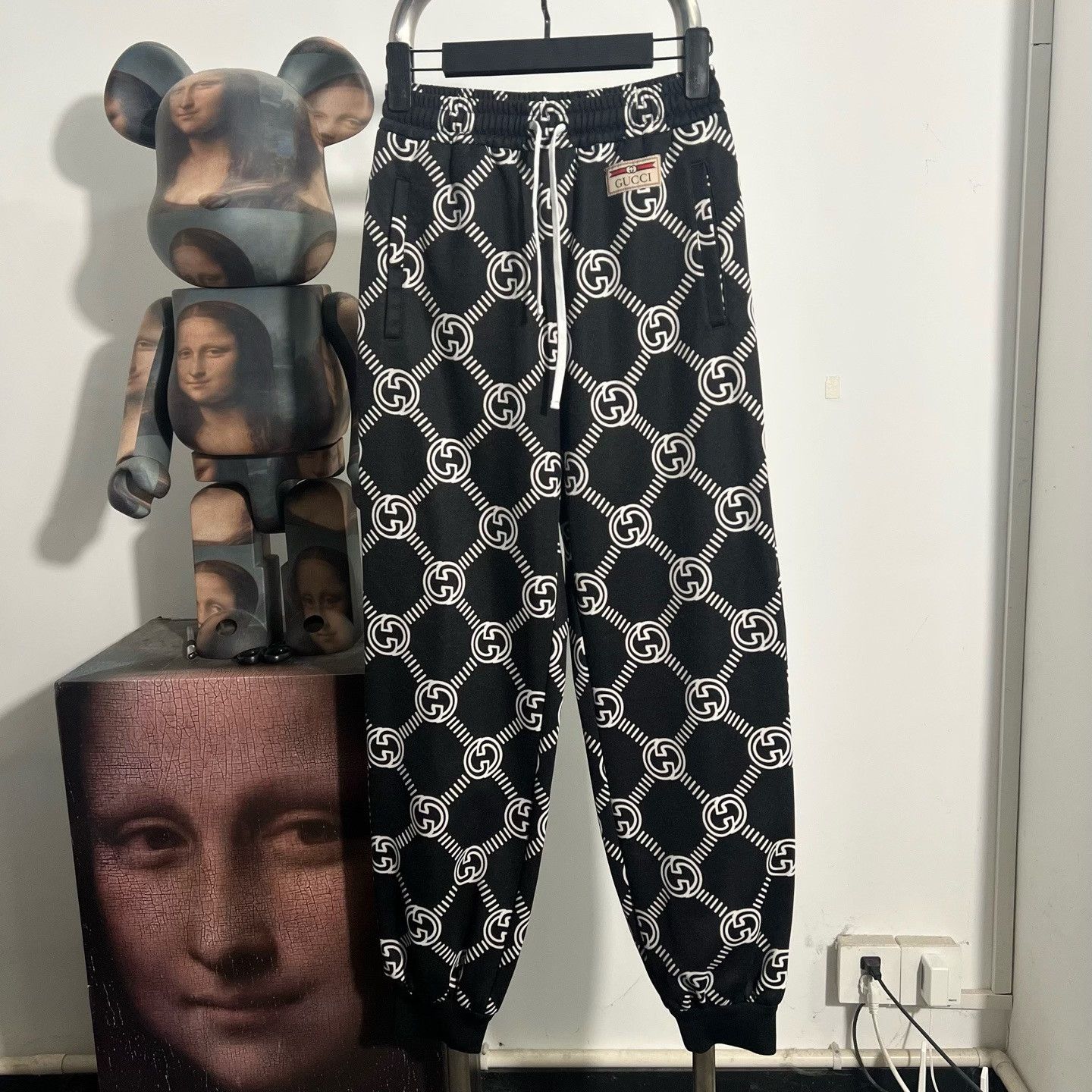 Gucci Gucci Black Casual Pants 28 Men Size US 28 / EU 44 - 1 Thumbnail