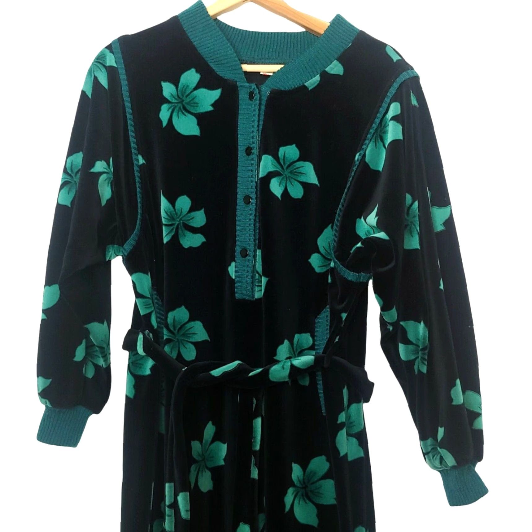 Velour VINTAGE Robe Women Long Velour Black Teal Floral Button Belt Hawaiian Plumeria L Black & Teal 1980s Tropical Pockets Belt Womens Size ONE SIZE - 2 Thumbnail