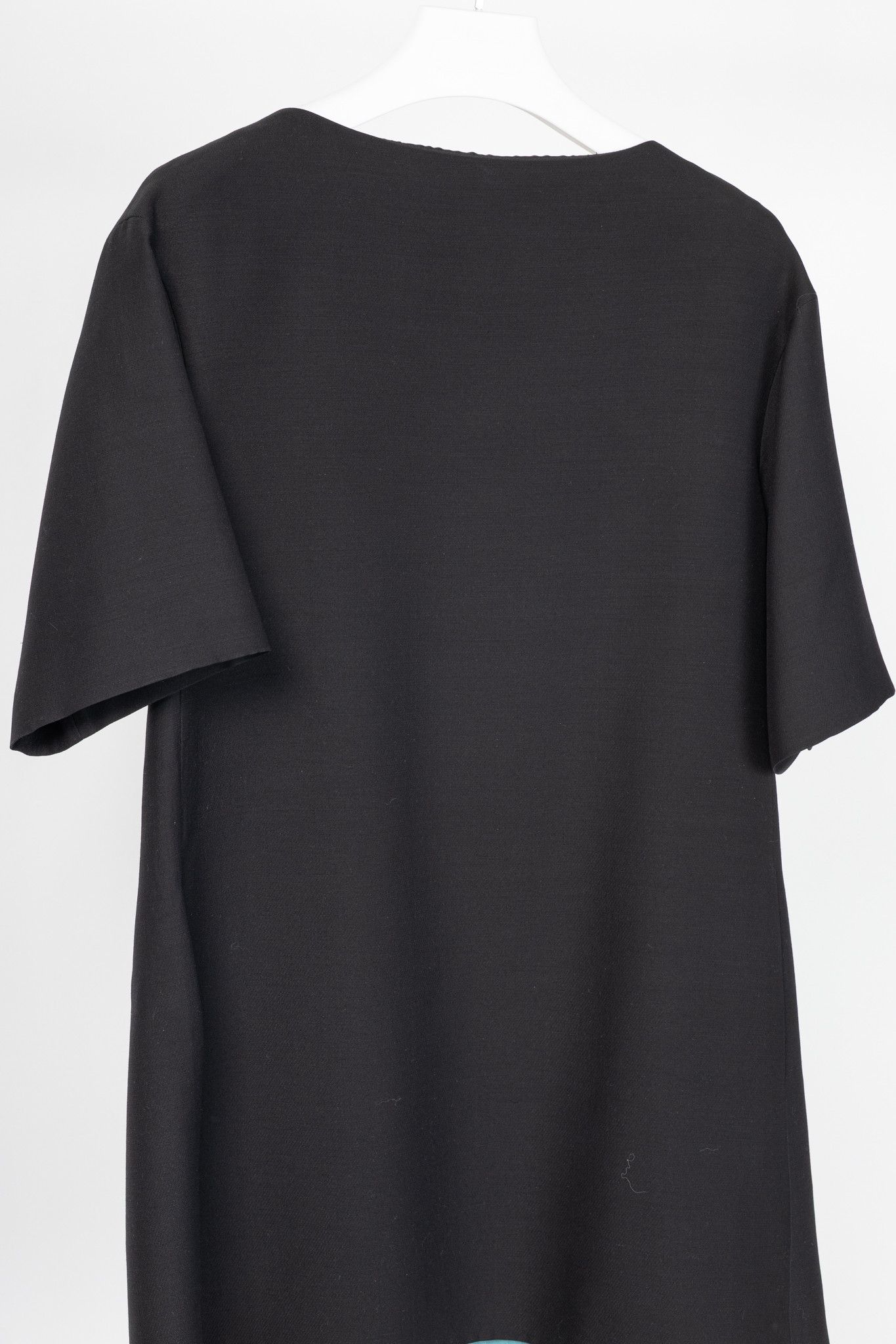 Valentino Valentino Black Wool & Silk Cady Bow-Back Mini Dress Size M / US 6-8 / IT 42-44 - 3 Thumbnail