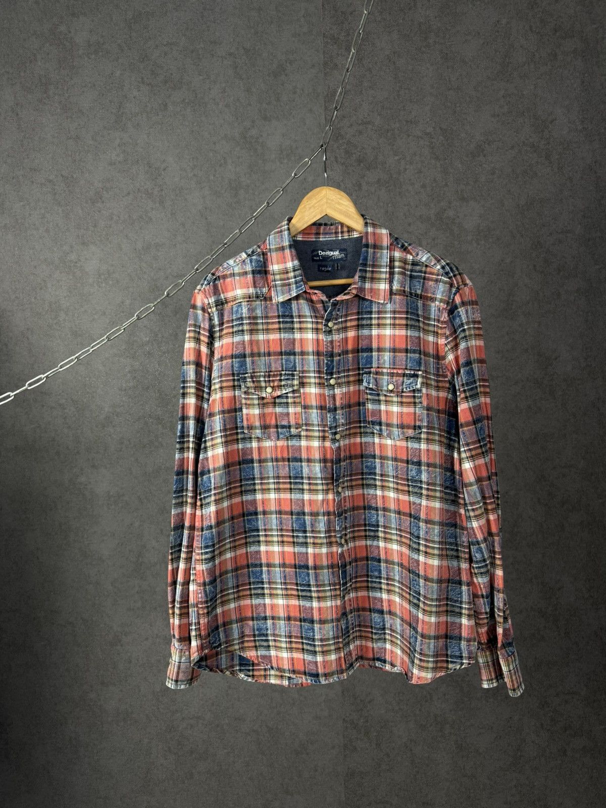 Desigual Desigual designer checkered shirt Size US L / EU 52-54 / 3 - 1 Thumbnail