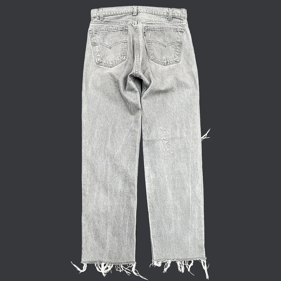Levi's × Vintage Levi’s 505 1980 80s W31 Vintage Grey Ripped USA Denim Jeans Size US 31 - 1 Thumbnail