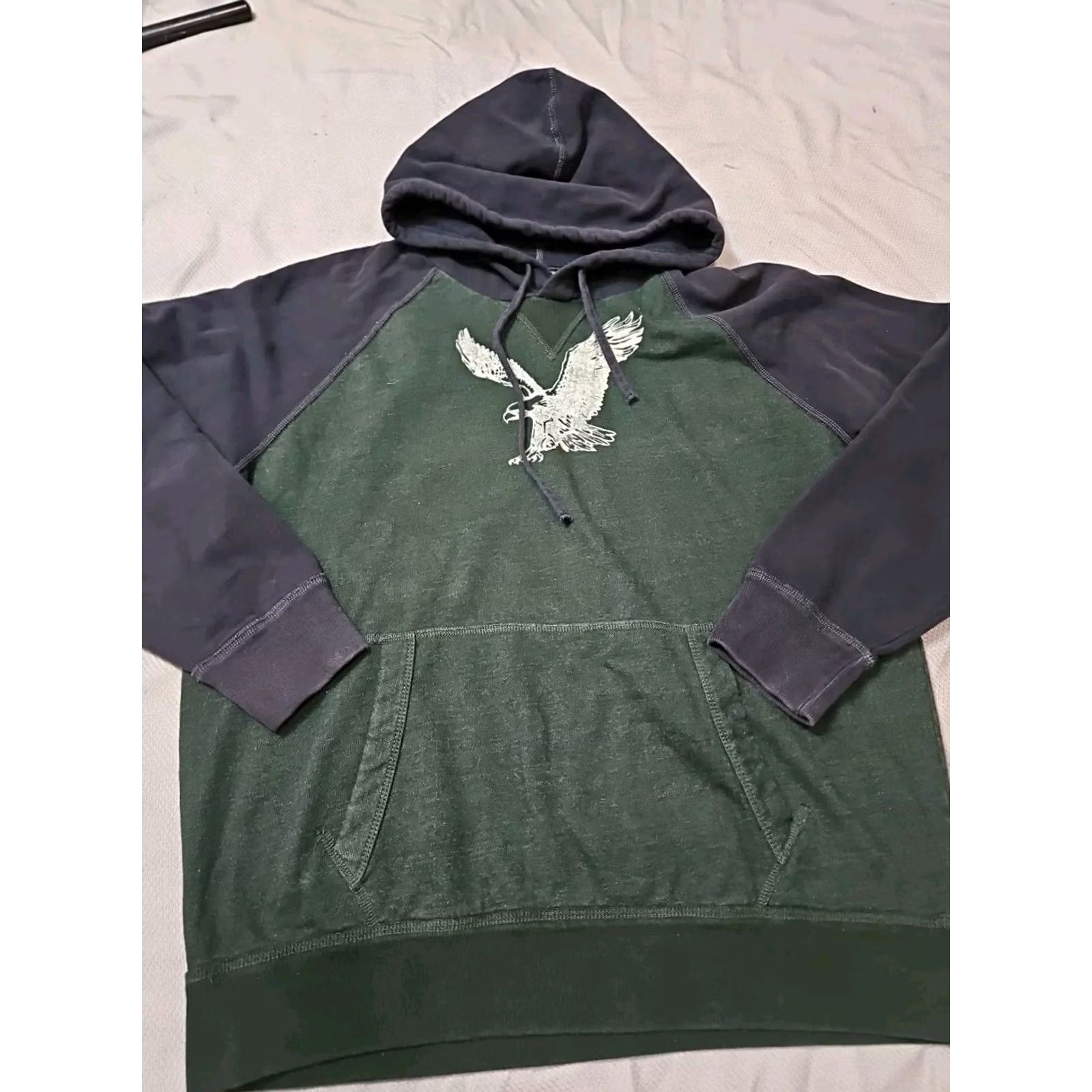 American Eagle Outfitters VINTAGE American Eagle Sweatshirt Mens Large Green Hoodie Eagle Graphic Print Shirt Top Size US L / EU 52-54 / 3 - 4 Thumbnail