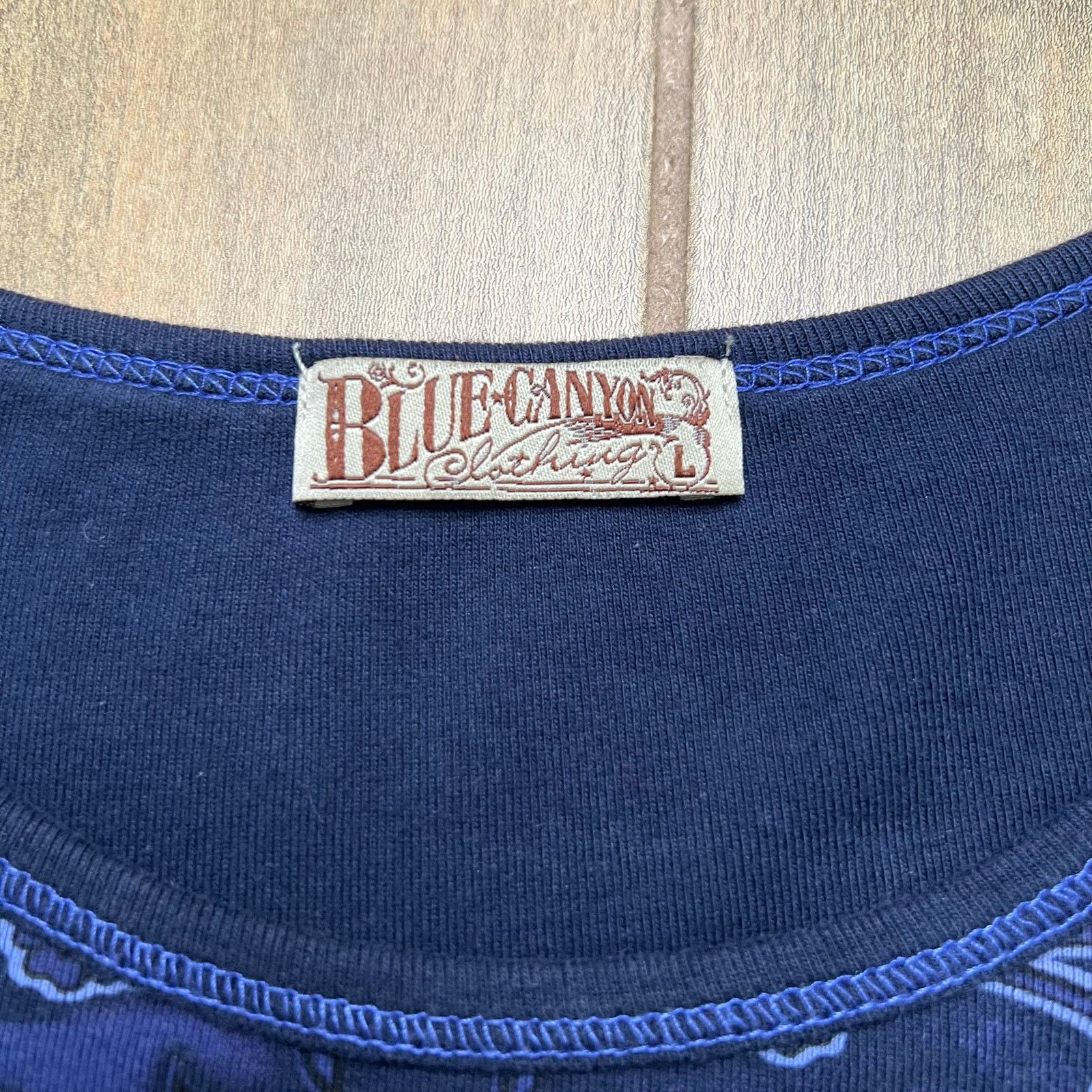 Vintage Vintage Y2K Blue Canyon Women’s Long Sleeve Top Size Large Size L / US 10 / IT 46 - 3 Thumbnail