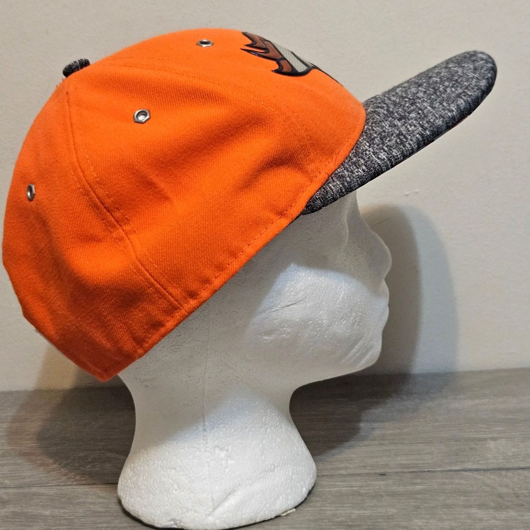 New Era New Era Denver Broncos Hat NFL 59FIFTY Fitted Cap Men's Size 7 5/8 Shiny Brim Size ONE SIZE - 2 Thumbnail