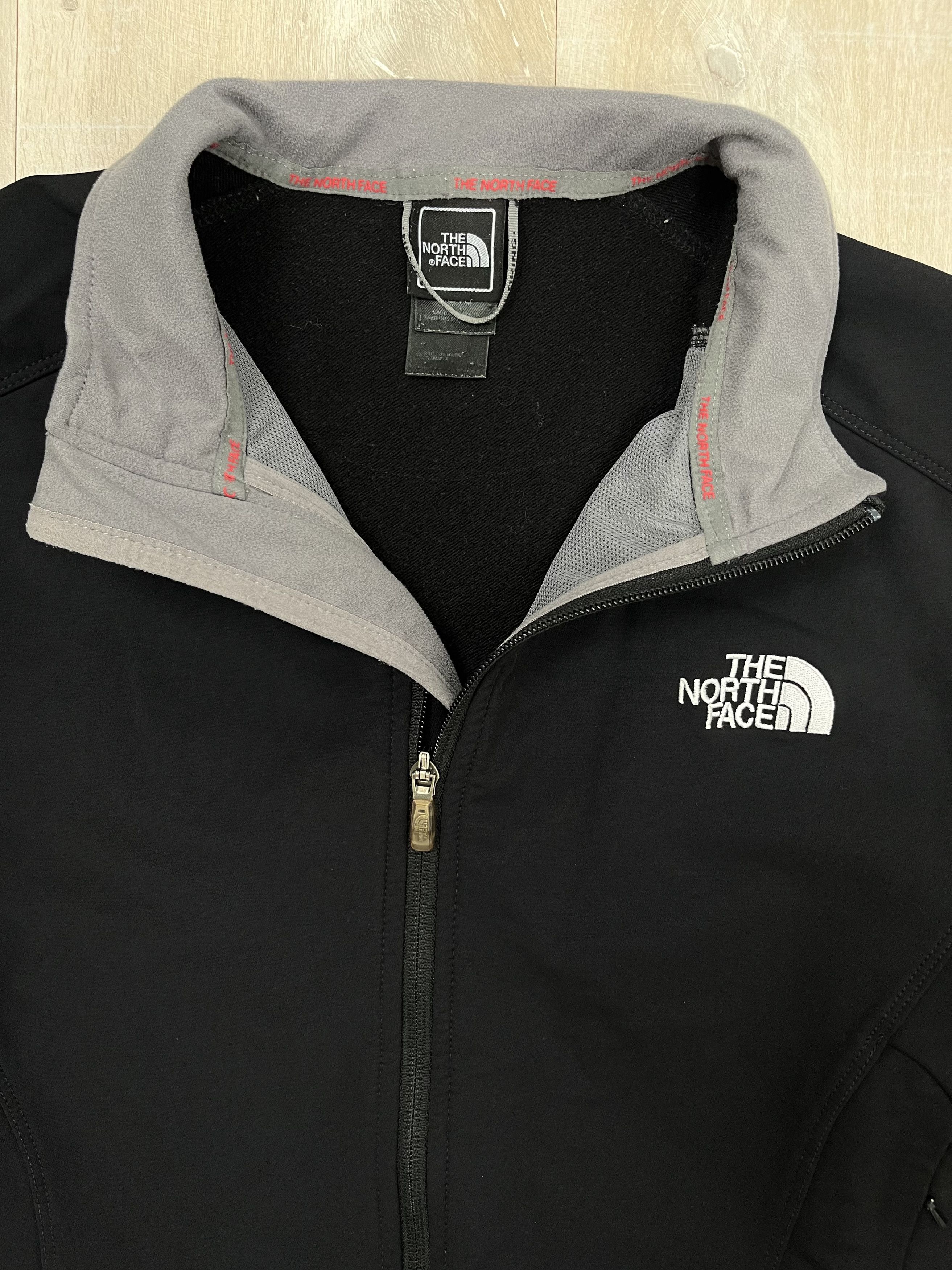The North Face Vintage The North Face Windstopper Softshell Zip Jacket Size XL / US 12-14 / IT 48-50 - 5 Thumbnail